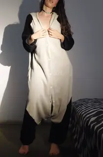 [Photos] Striptease dans ma combinaison en panda