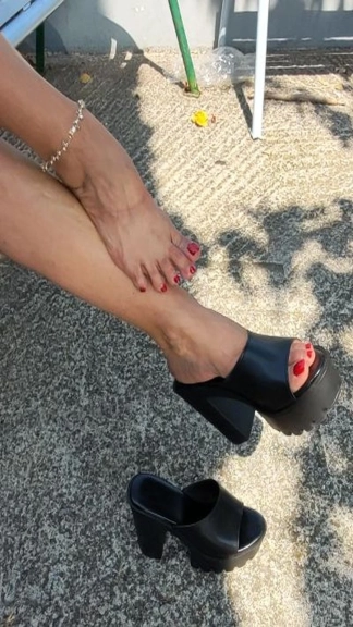 photo de la gourmandise Fetish dangling 3 (10min)
