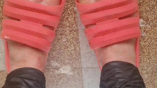 photo de la gourmandise Fétichiste de pieds et d'odeurs intenses