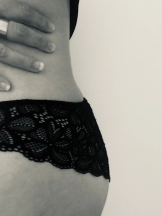 photo de la gourmandise Culotte plaisir en solo + photo portée avant envoi