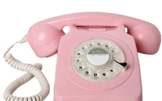 photo de la gourmandise 10 minutes - Le téléphone qui sent le sexe TÉLÉPHONE ROSE
