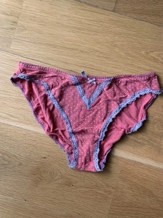 photo de la gourmandise Procures toi la culotte de Rebeca