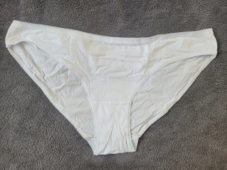 photo de la gourmandise 25. Mes culottes blanches