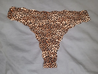 photo de la gourmandise Mes strings léopards