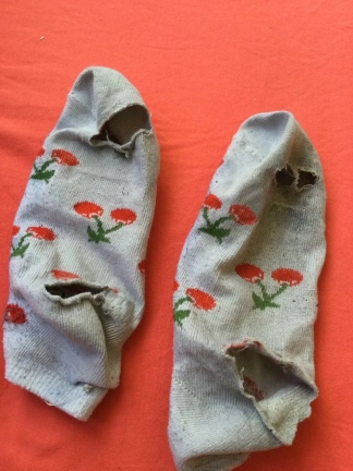 photo de la gourmandise Mes chaussettes sales et troué