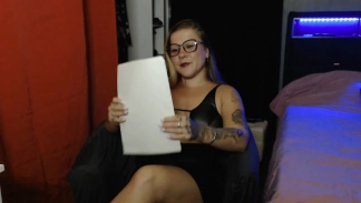 photo de la gourmandise Lecture d'un "contrat" pour grosse lope videuse de couilles