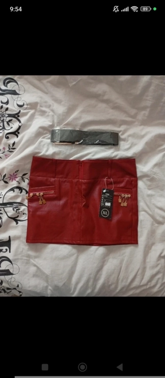 photo de la gourmandise Jupe short neuve