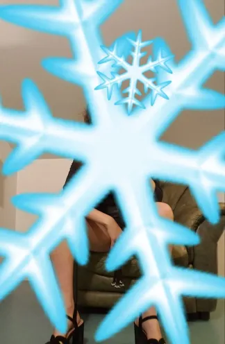 ❄Mon regard qui dit: "n'espère aucune pitié de ma part"