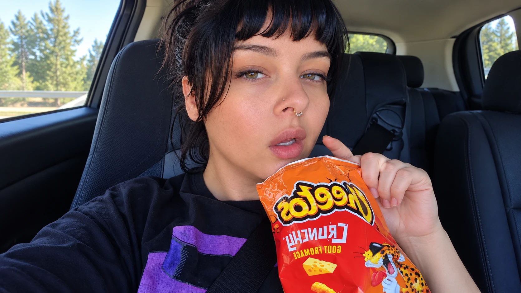 Photo de 🧀👀 EATING FETISH | 8 MINUTES POUR CRAQUER… TU TIENS LE PARI ?