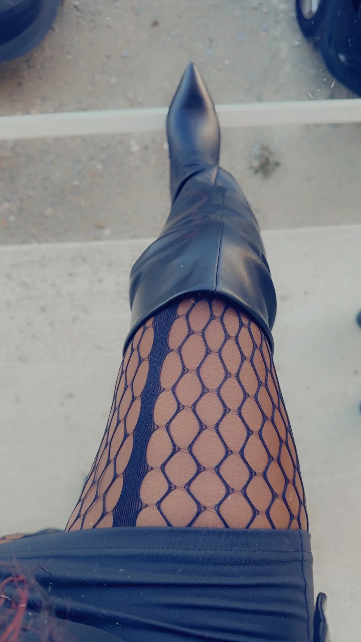 Photo de 👢 À mes pieds