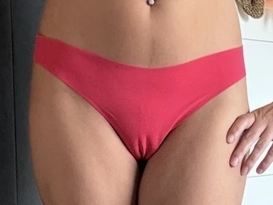 Photo de String rouge