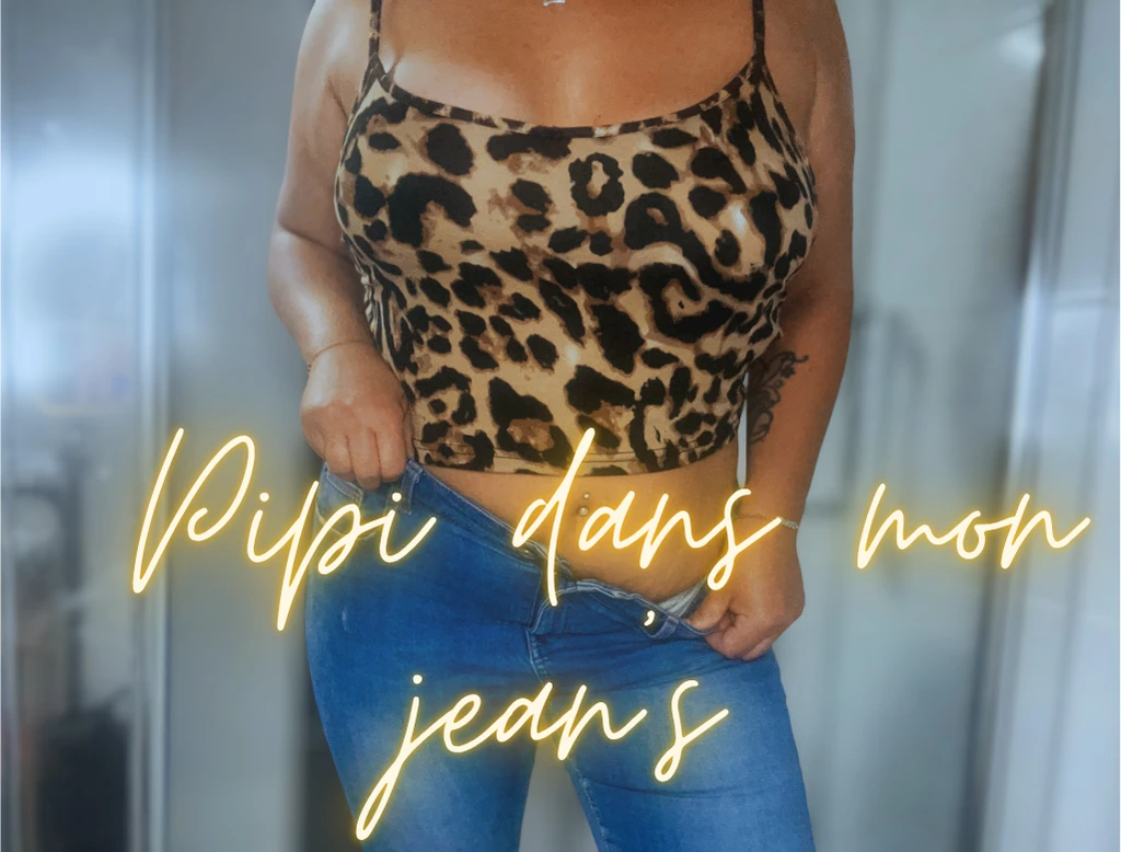 Photo de Pipi dans mon jean's 💦