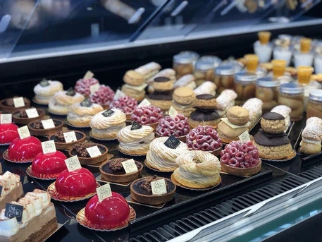 Photo de Offre moi une pâtisserie pour mon anniversaire 🤫