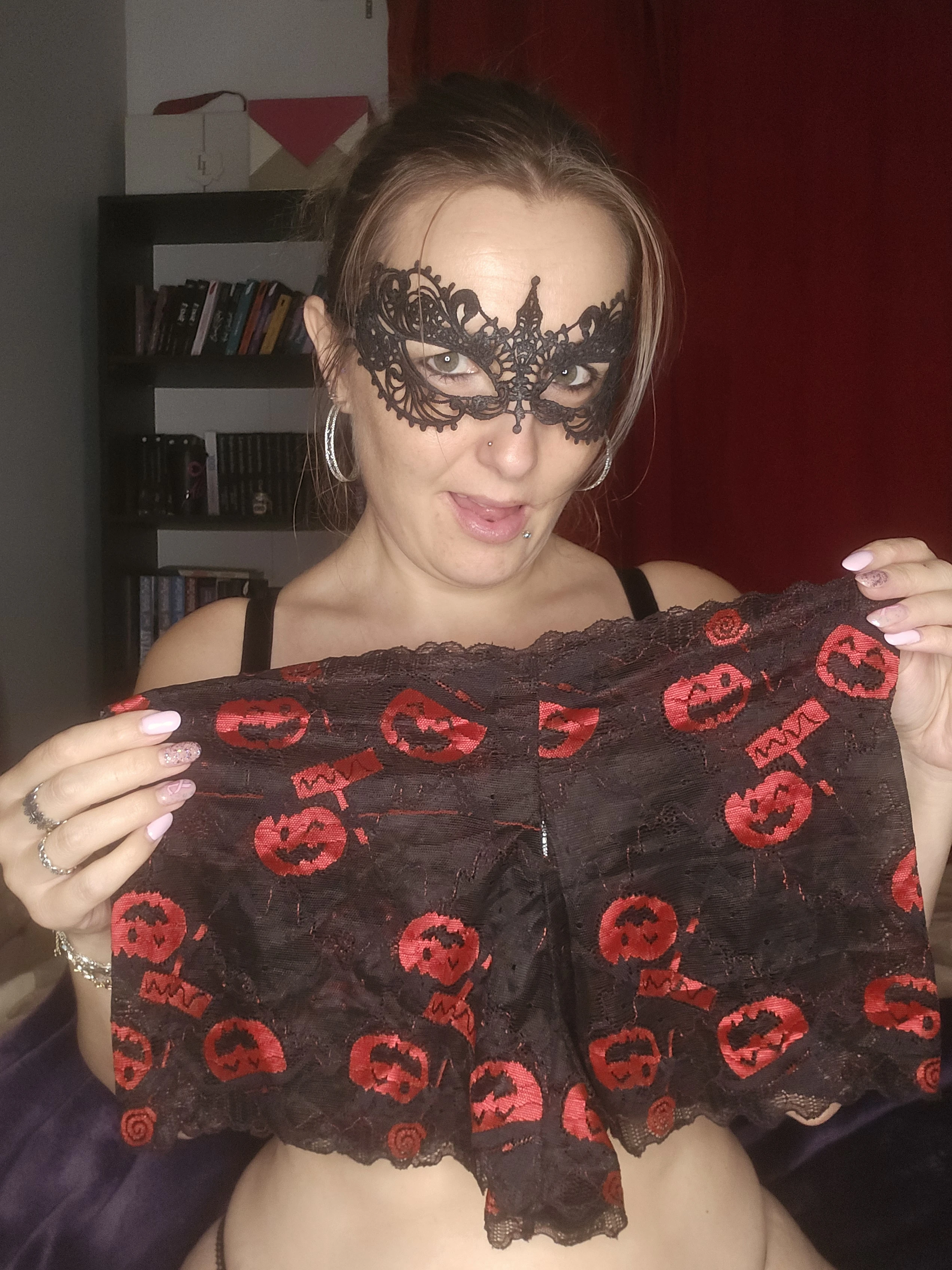 Photo de Vente flash spéciale Halloween 🎃 1 shorty