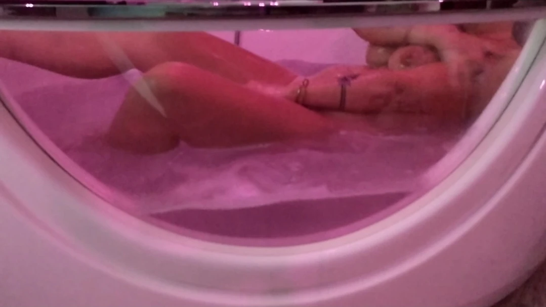 Photo de Dans mon bain 😜