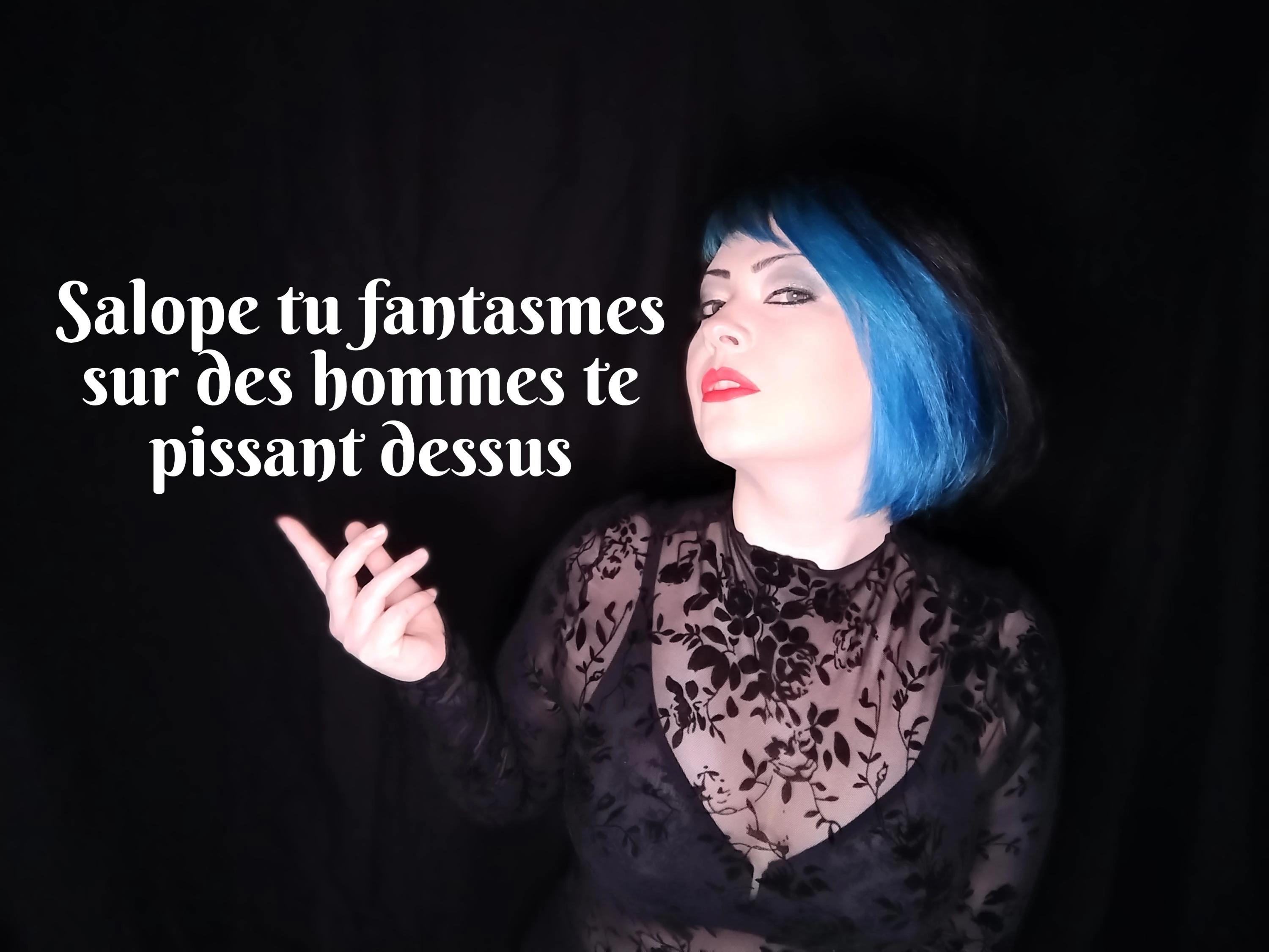 Photo de Salope tu fantasmes sur des hommes te pissant dessus (FEMDOM)