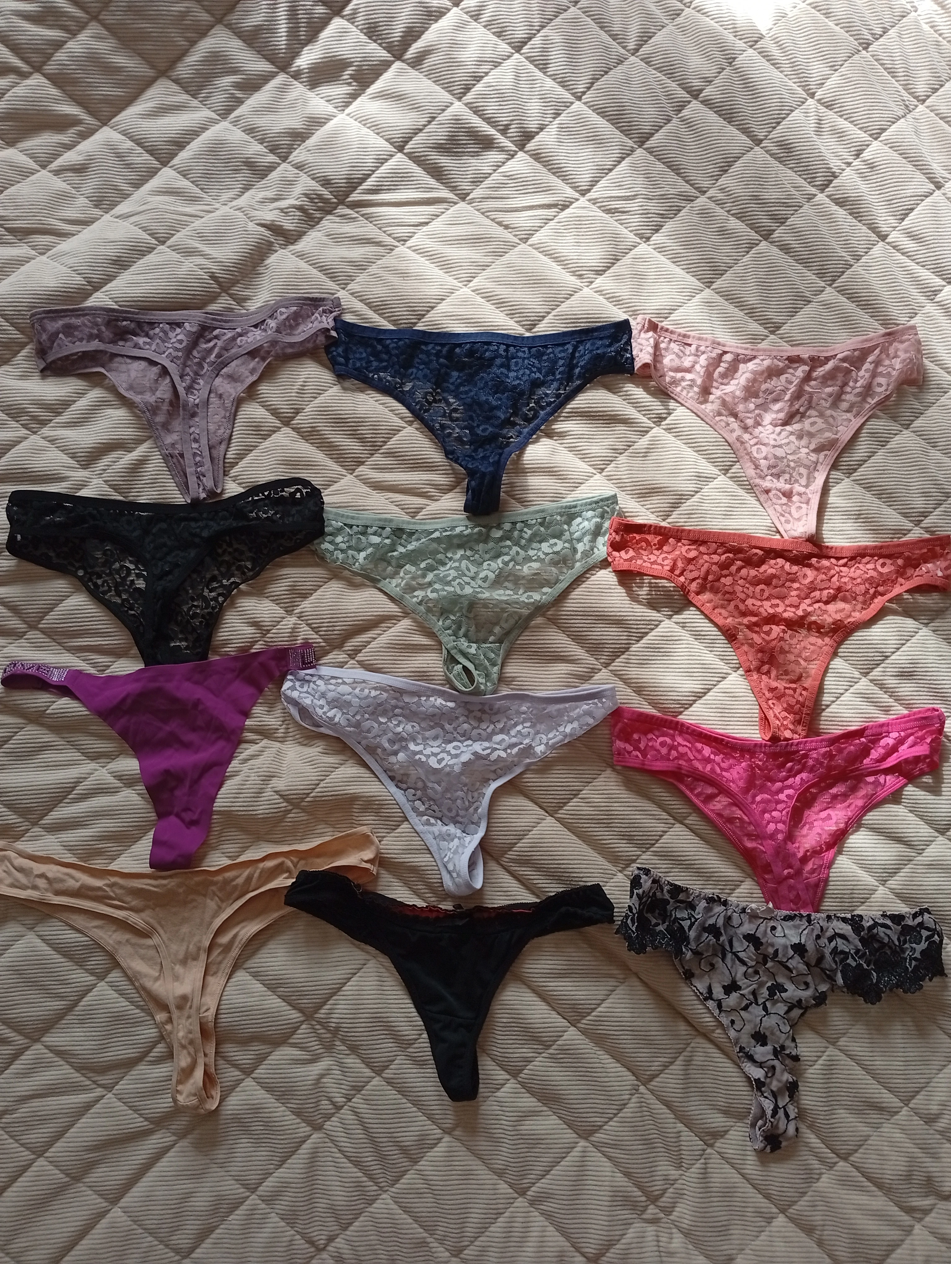 Photo de String au choix