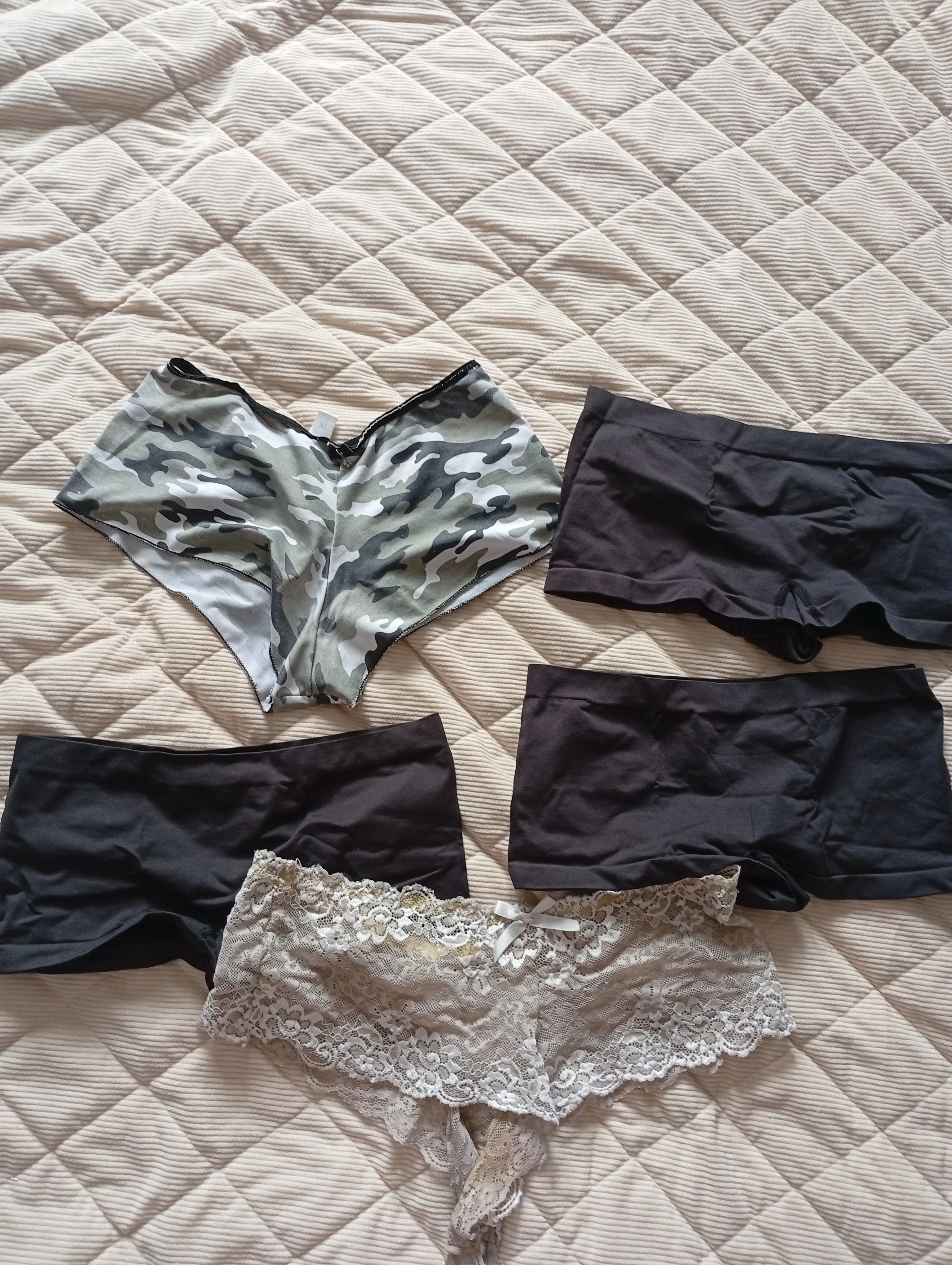 Photo de String au choix
