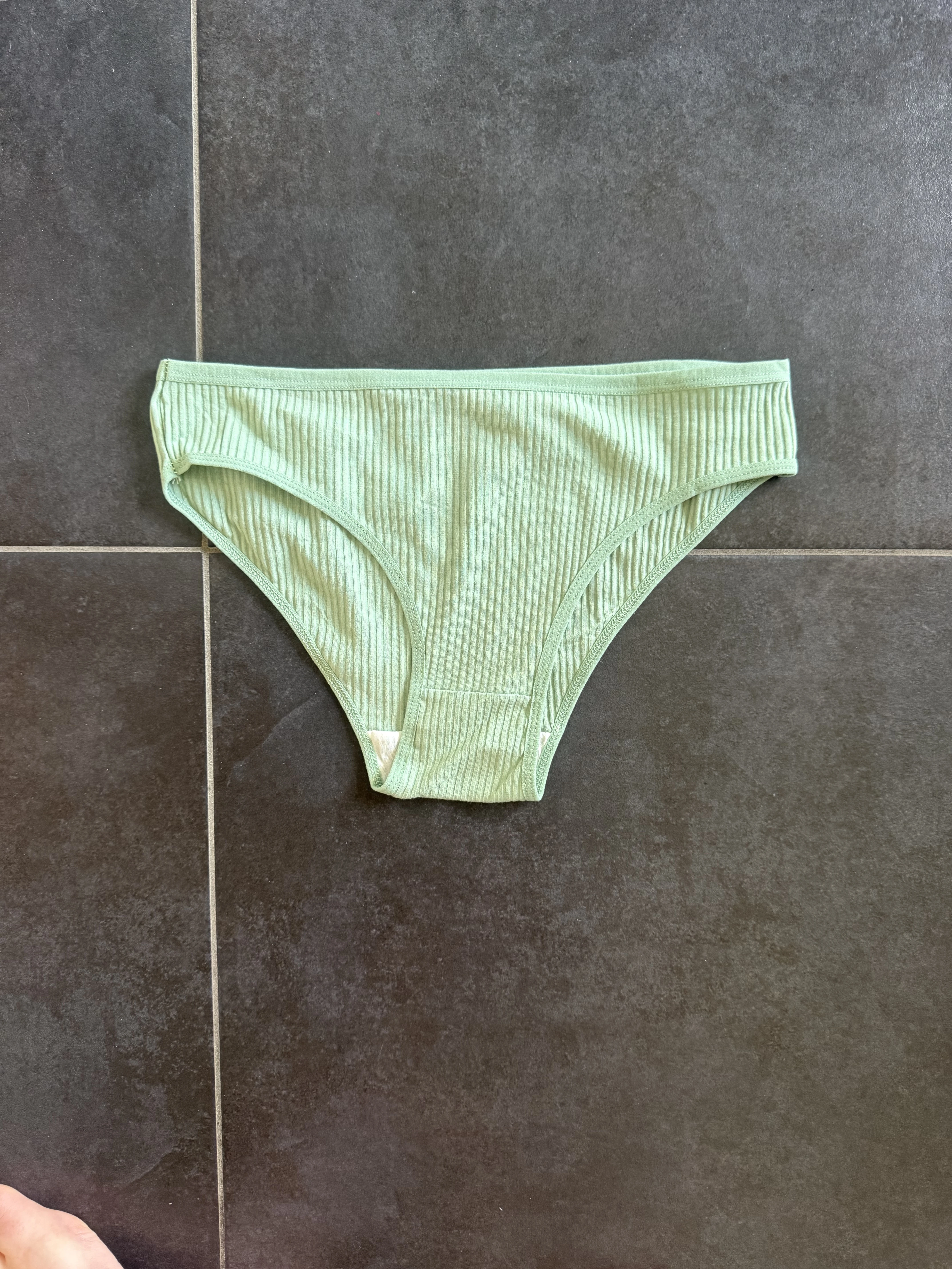 Photo de Culotte coton vert d eau