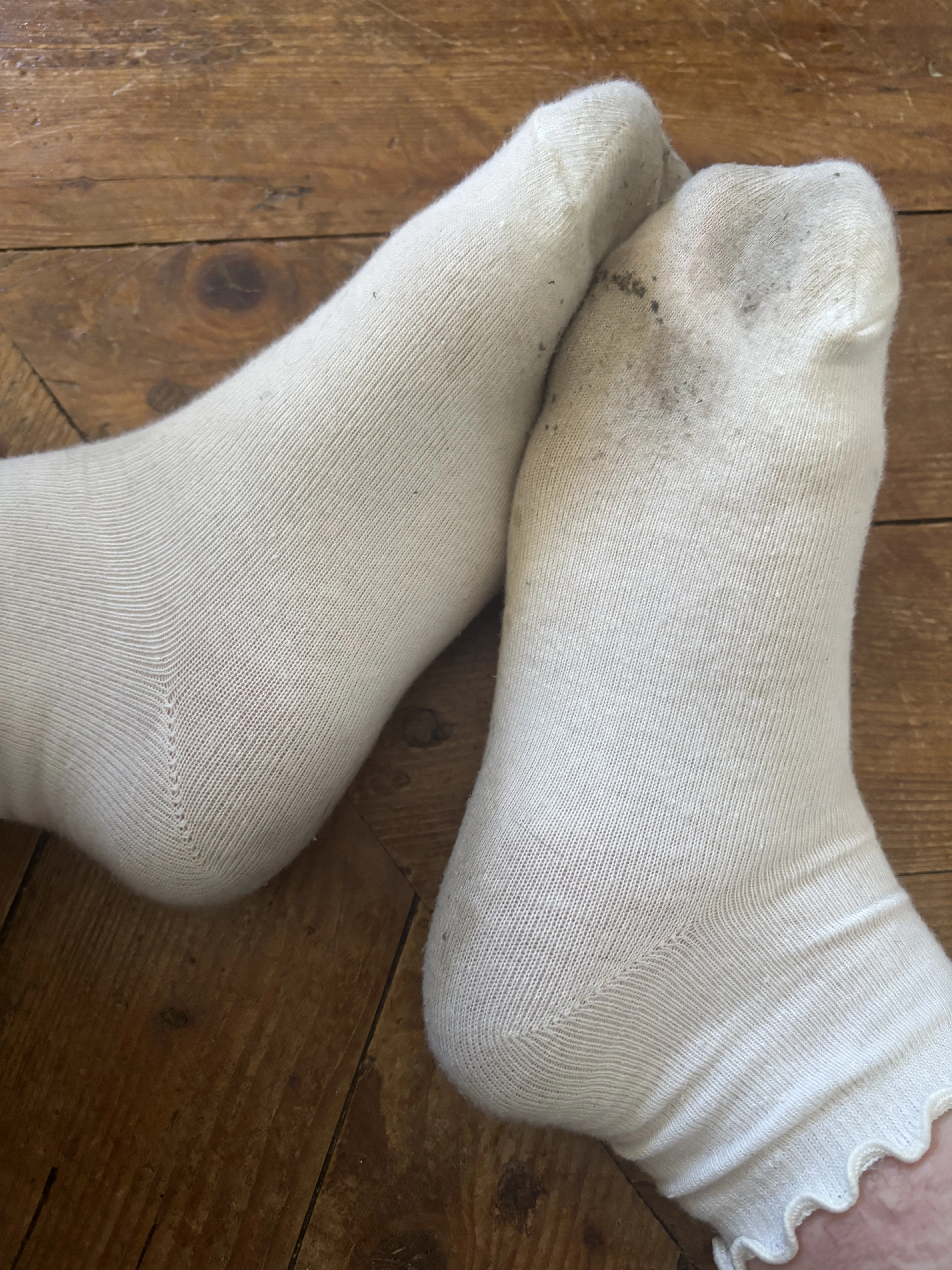 Photo de Chaussettes blanches ! ✨