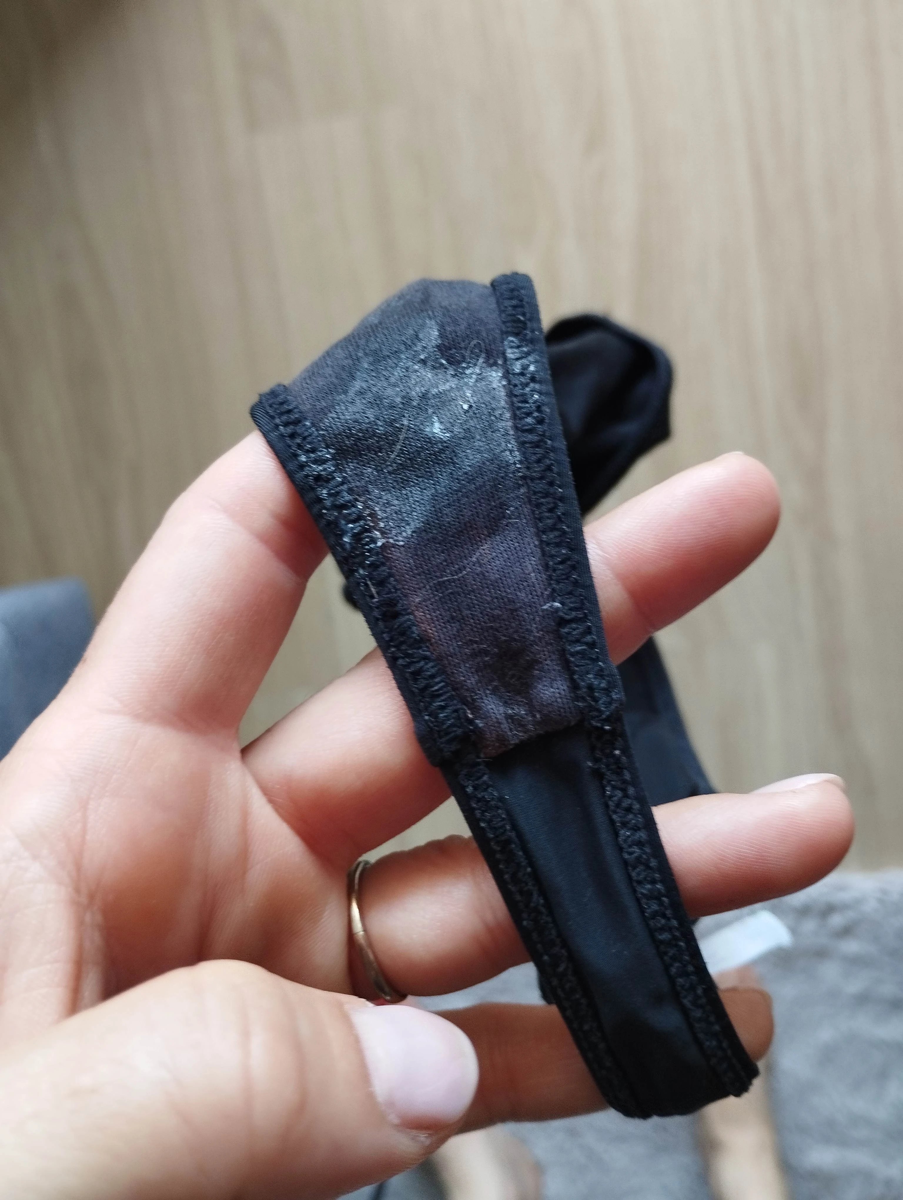 Photo de VENDU – String plein de mouille 🎀💦💦