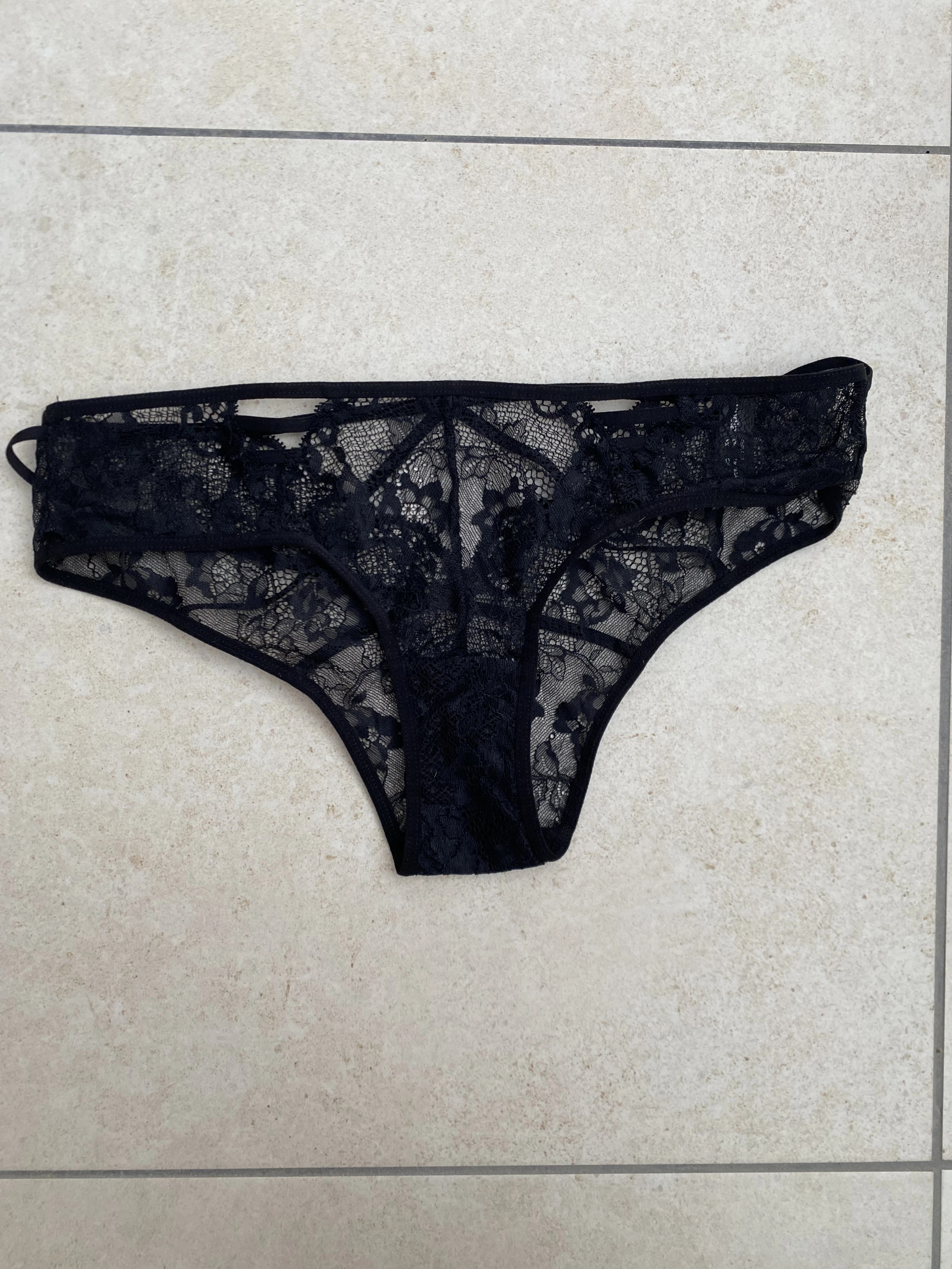 Photo de Culotte sexy dentelle noir