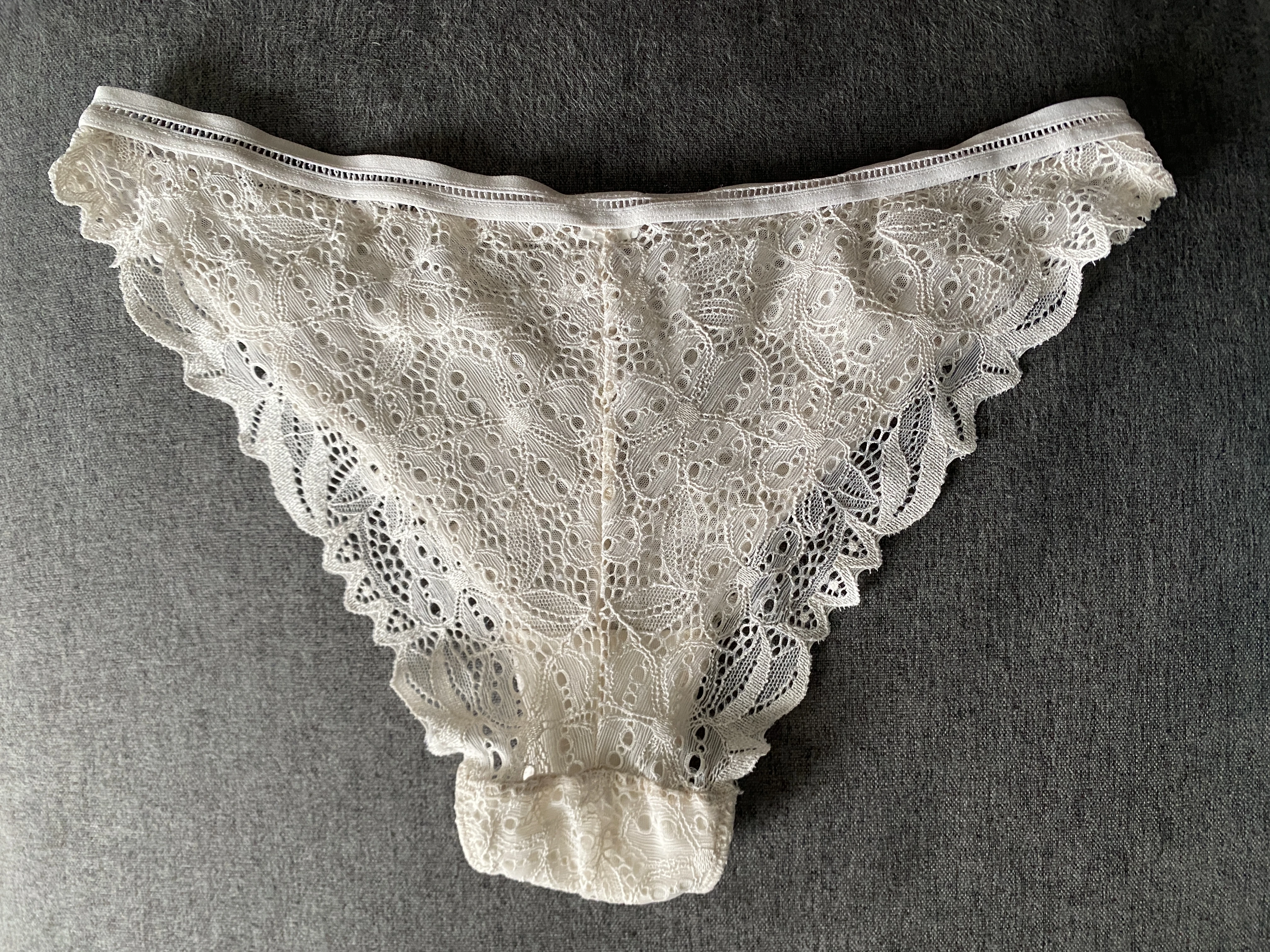 Photo de Petite culotte avec dentelle