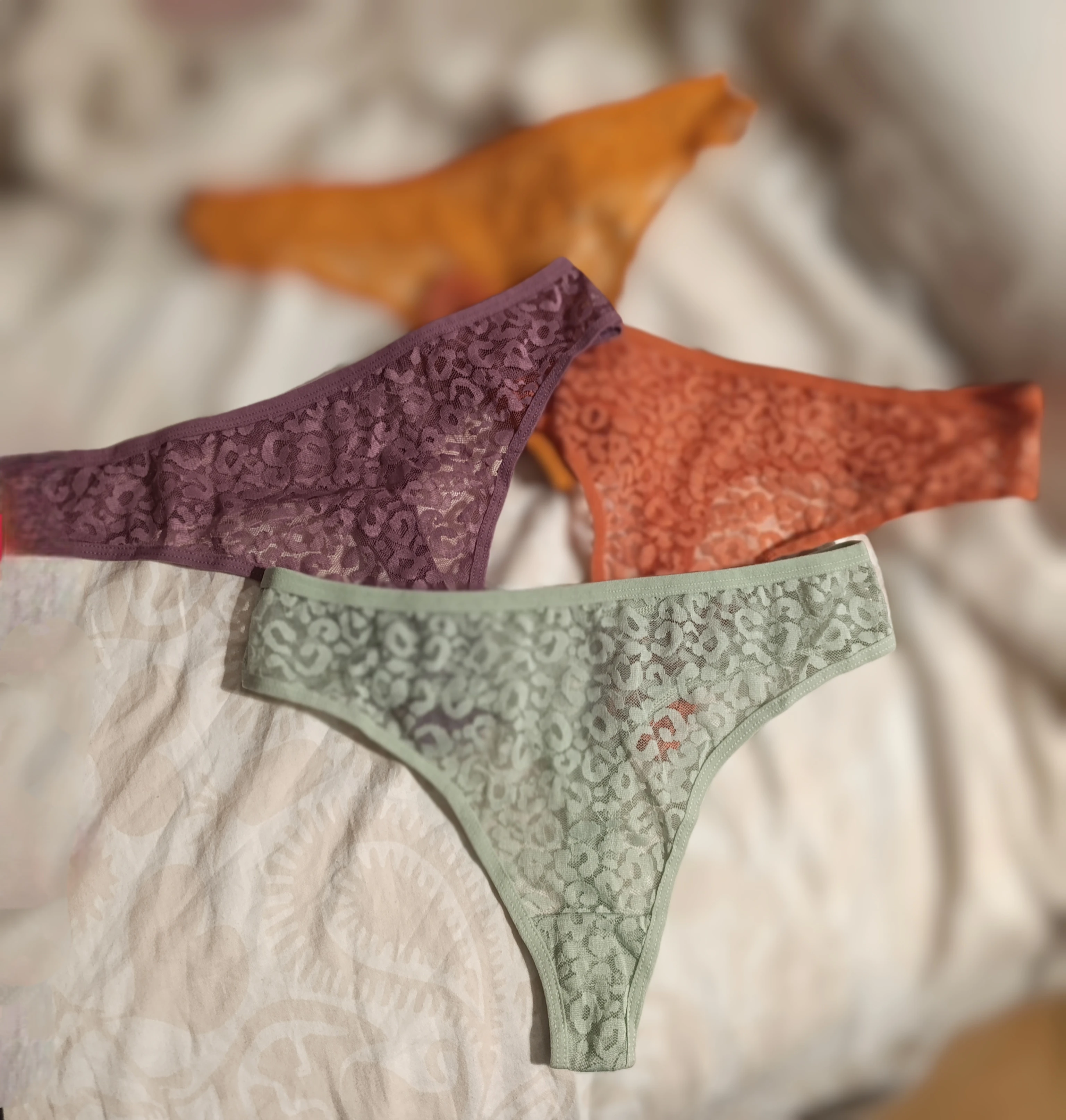 Photo de Nouvel arrivage de strings dentelles