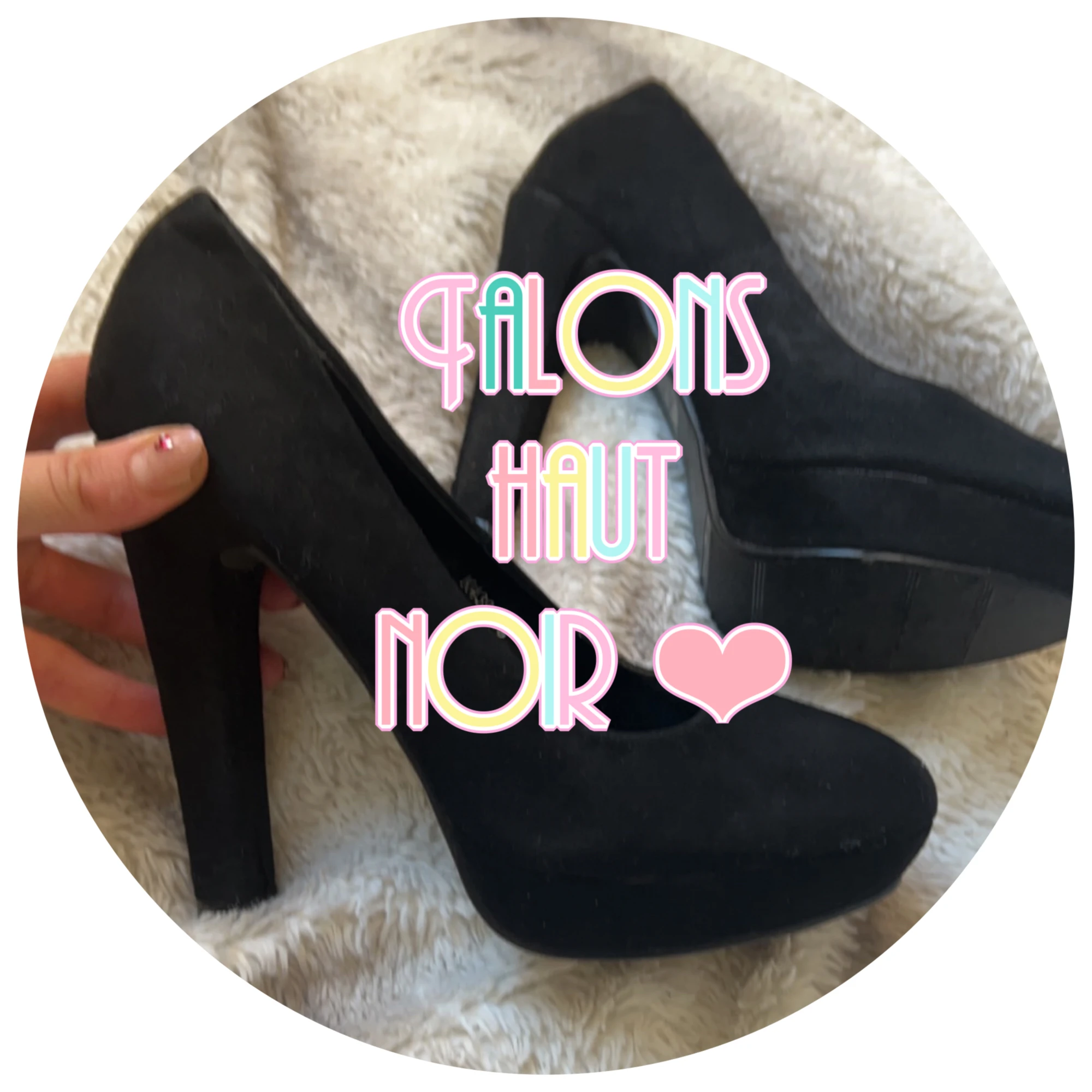 Photo de Talon haut noir 👠