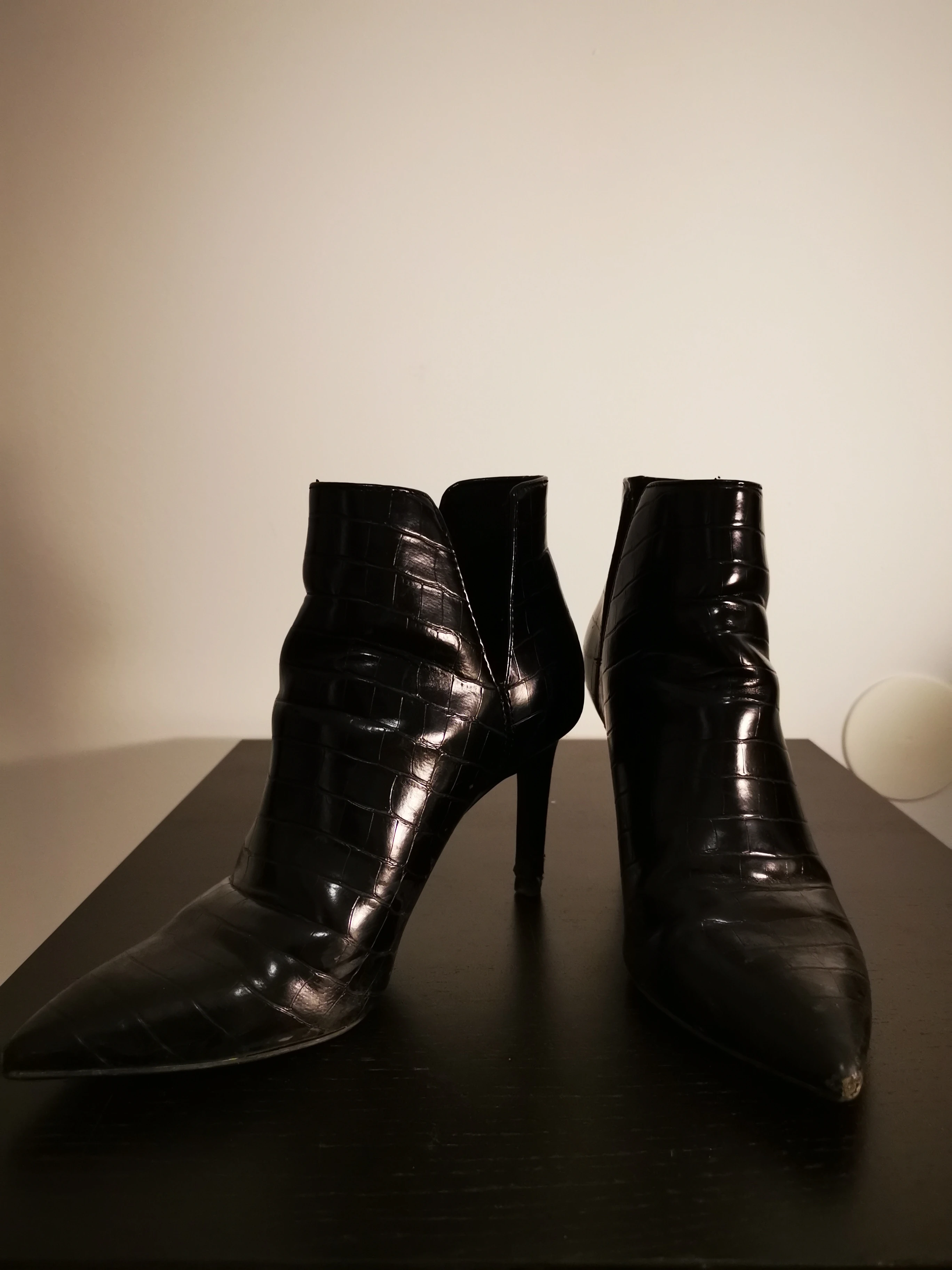 Photo de Bottines talons aiguilles 37