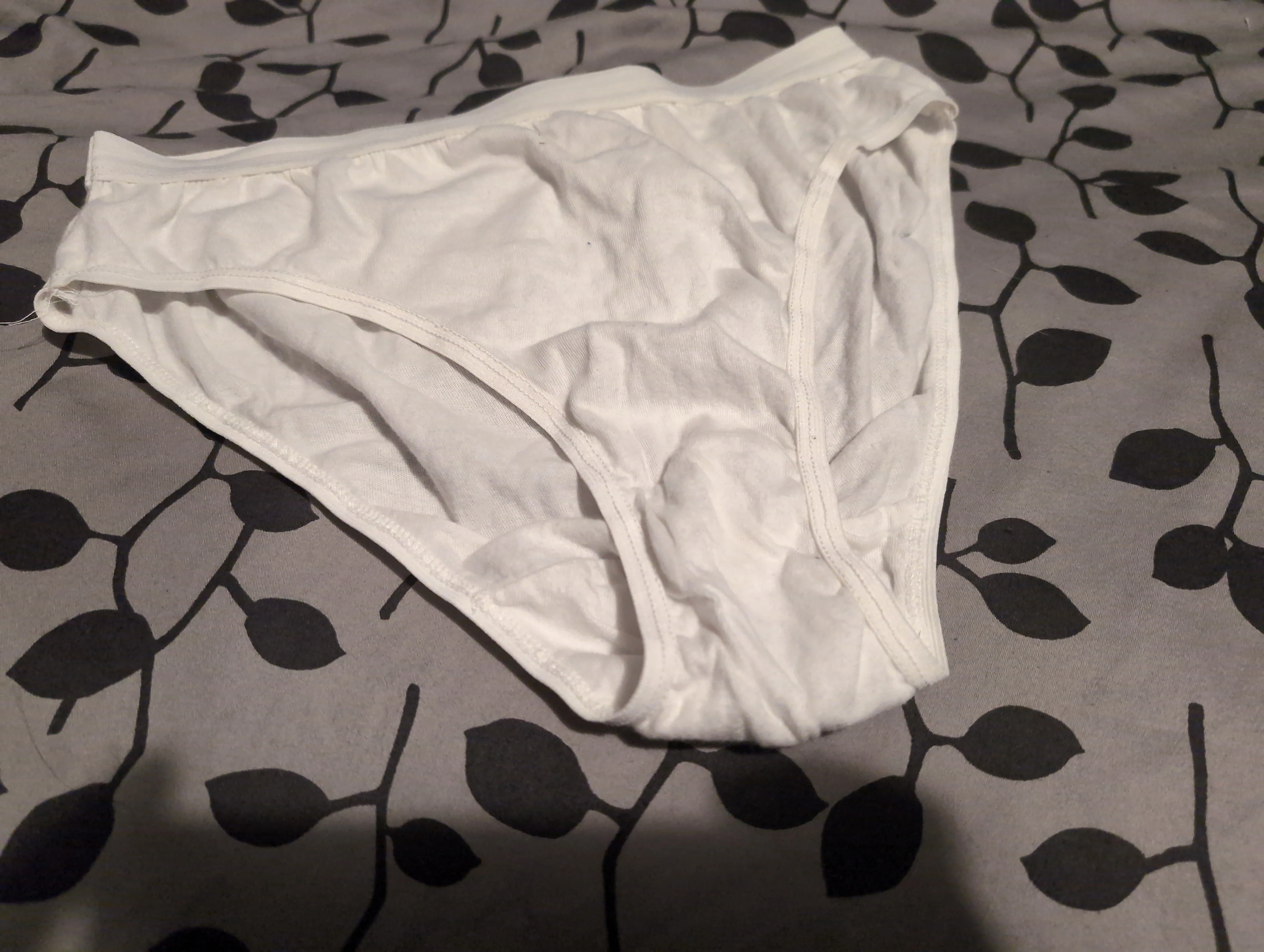 Photo de Culotte blanche pendant mes règles