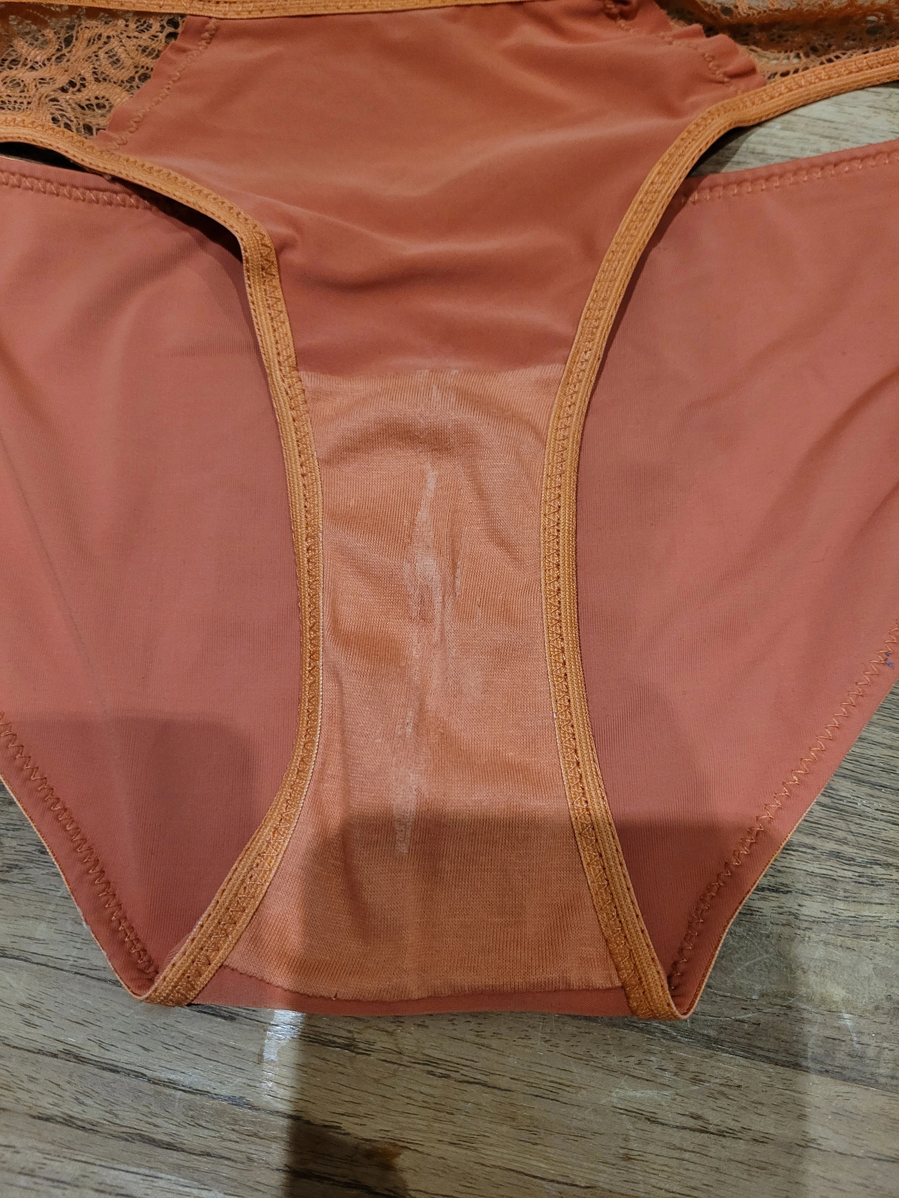 Photo de Culotte sale du 9 février