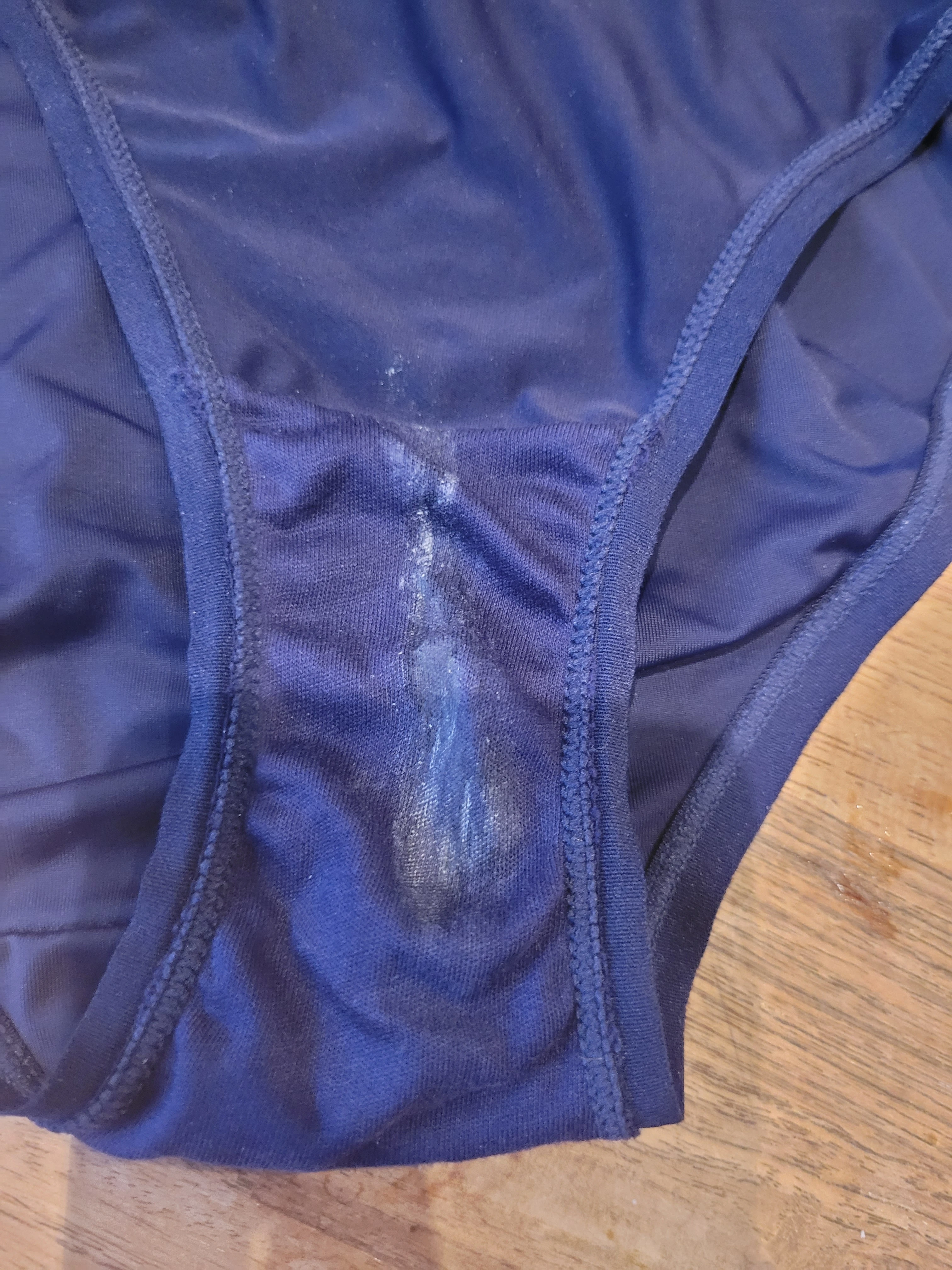Photo de Culotte sexuelle sale et lesbienne !