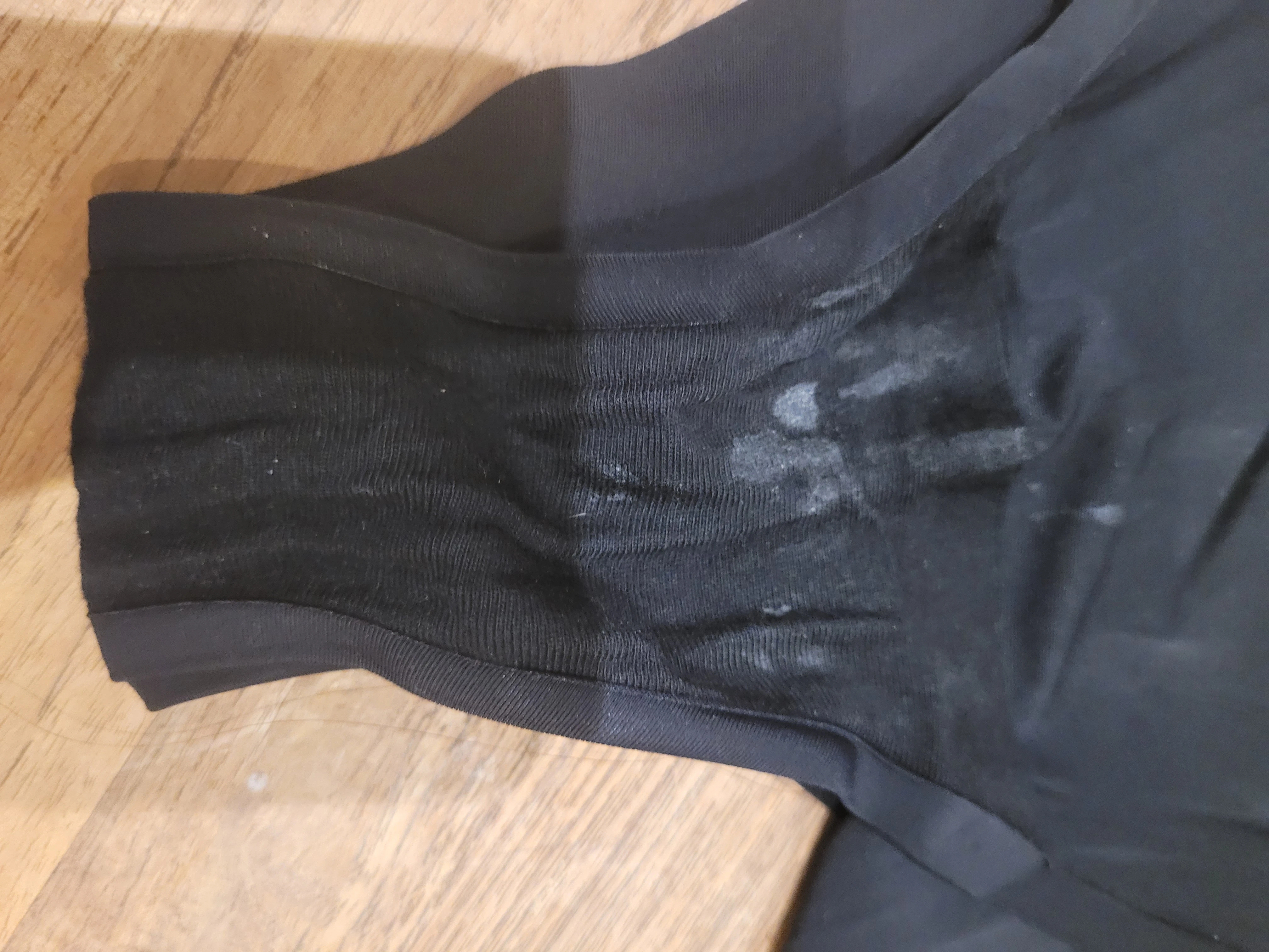 Photo de Culotte sale et lesbiennement sexuelle du 9 octobre