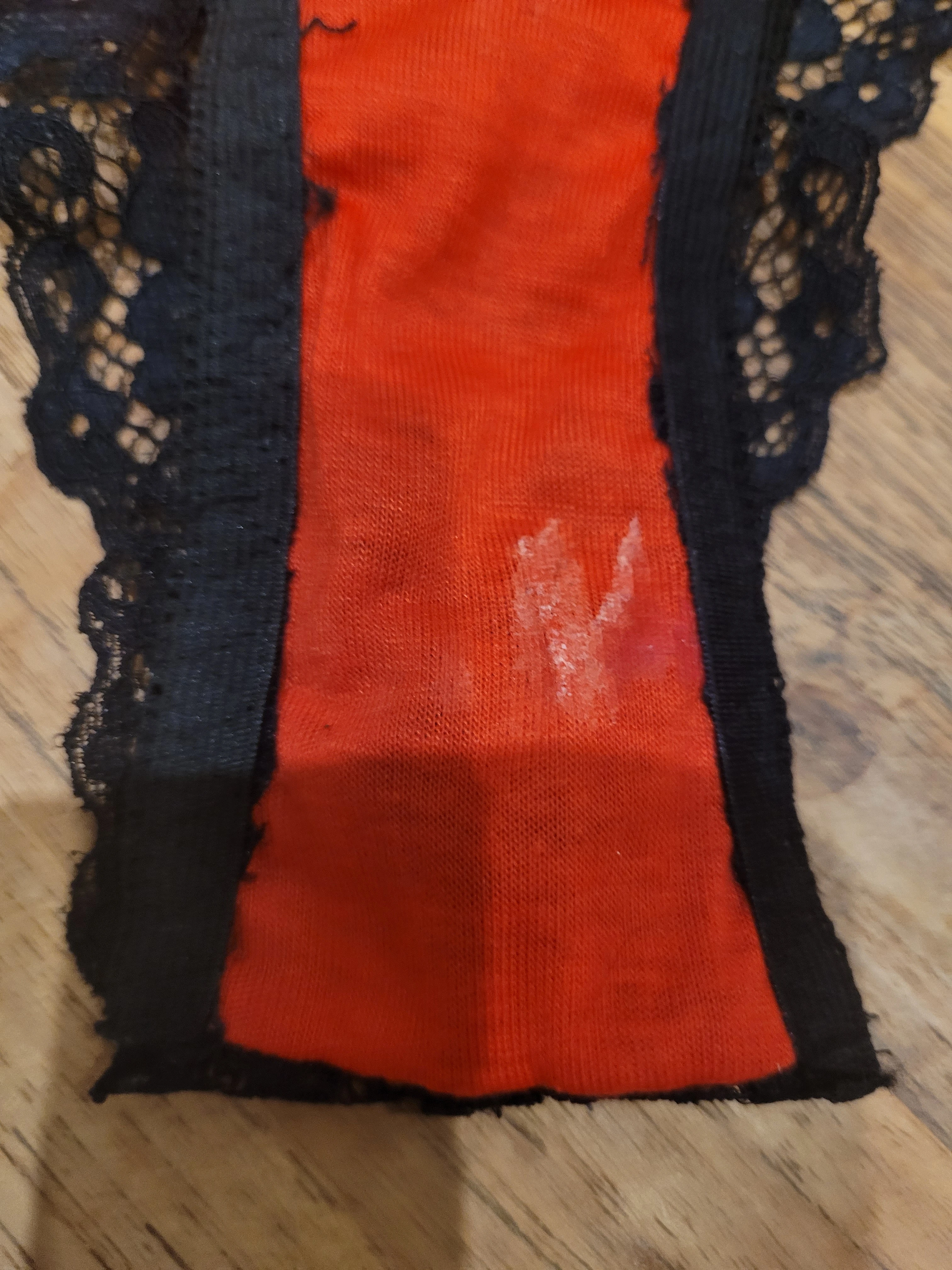 Photo de Culotte sale et sexy du 3 octobre !