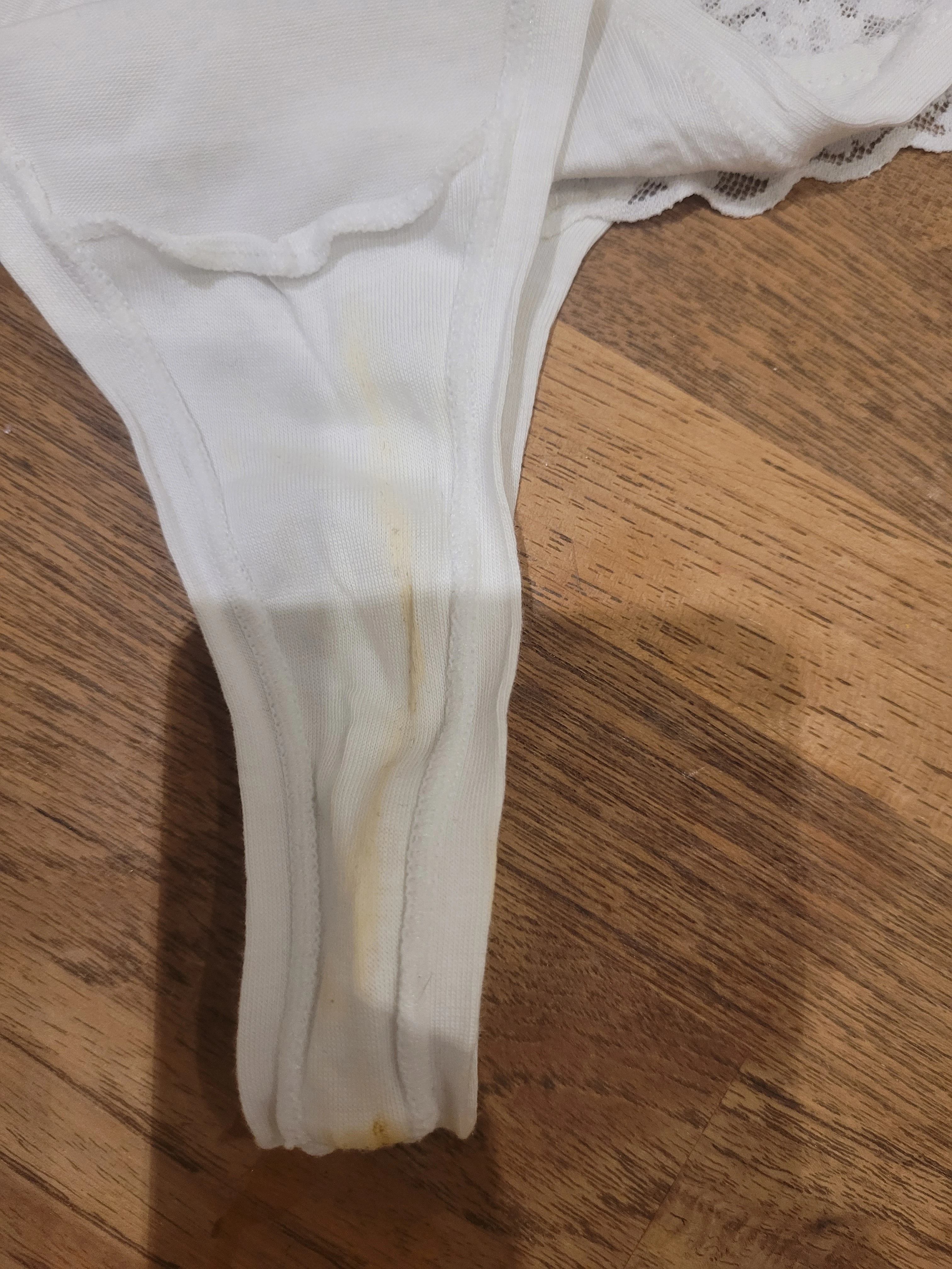 Photo de Culotte sale et lesbienne 2