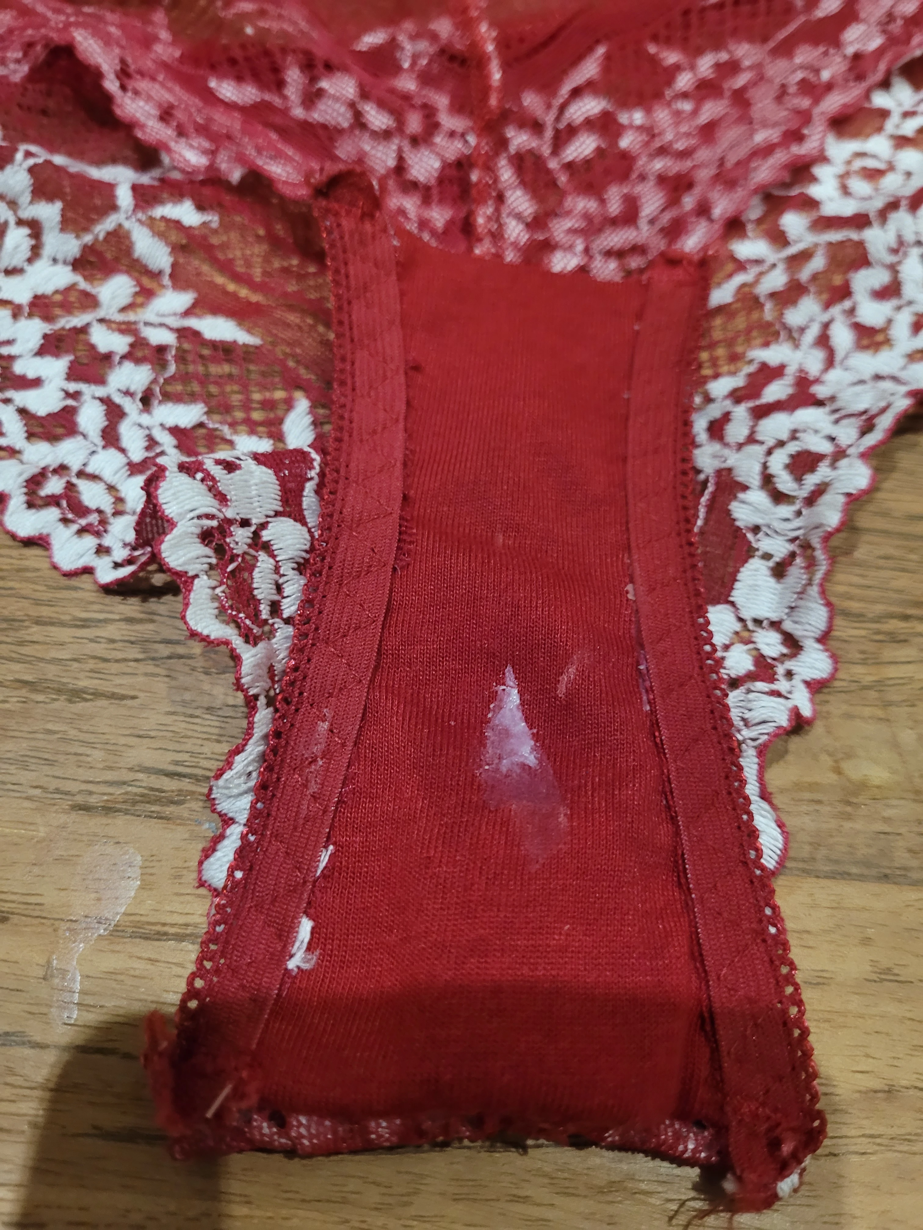 Photo de Culotte sale et très consentante du 14 avril...