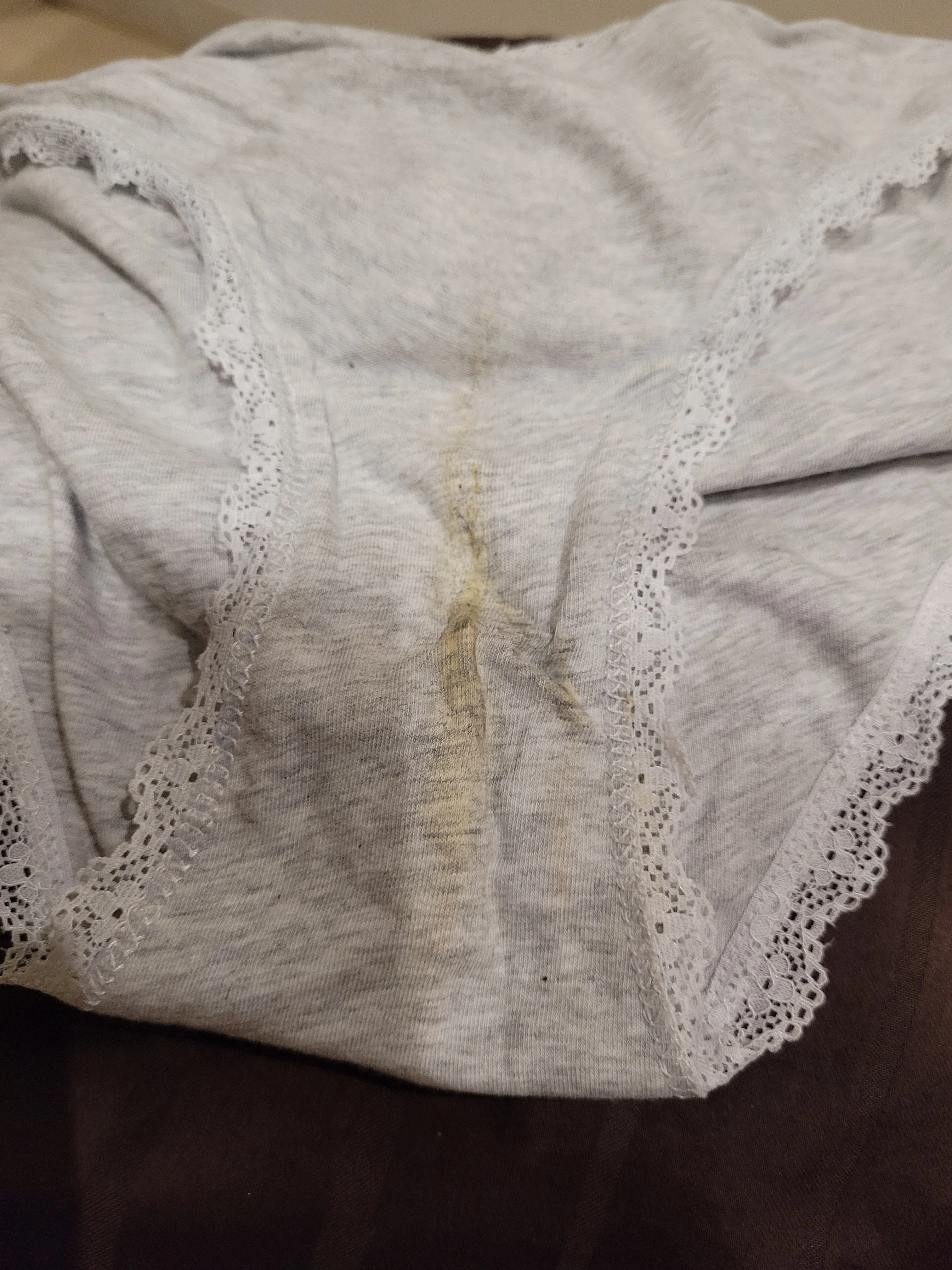 Photo de Culotte sale du 7 avril