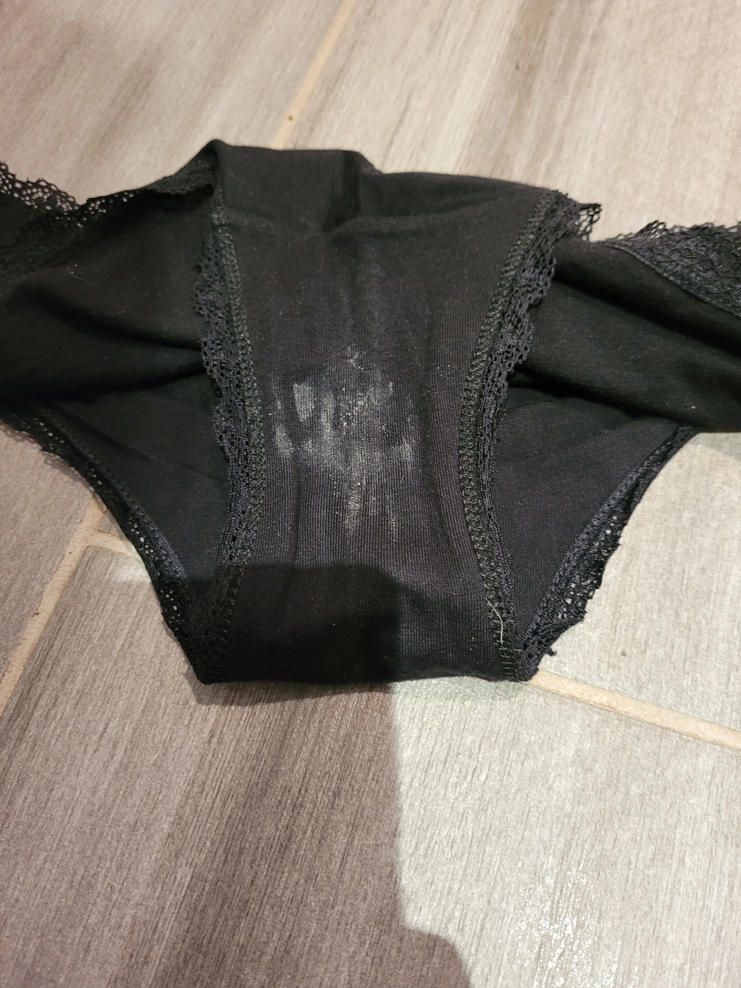 Photo de Culotte sale du 5 avril