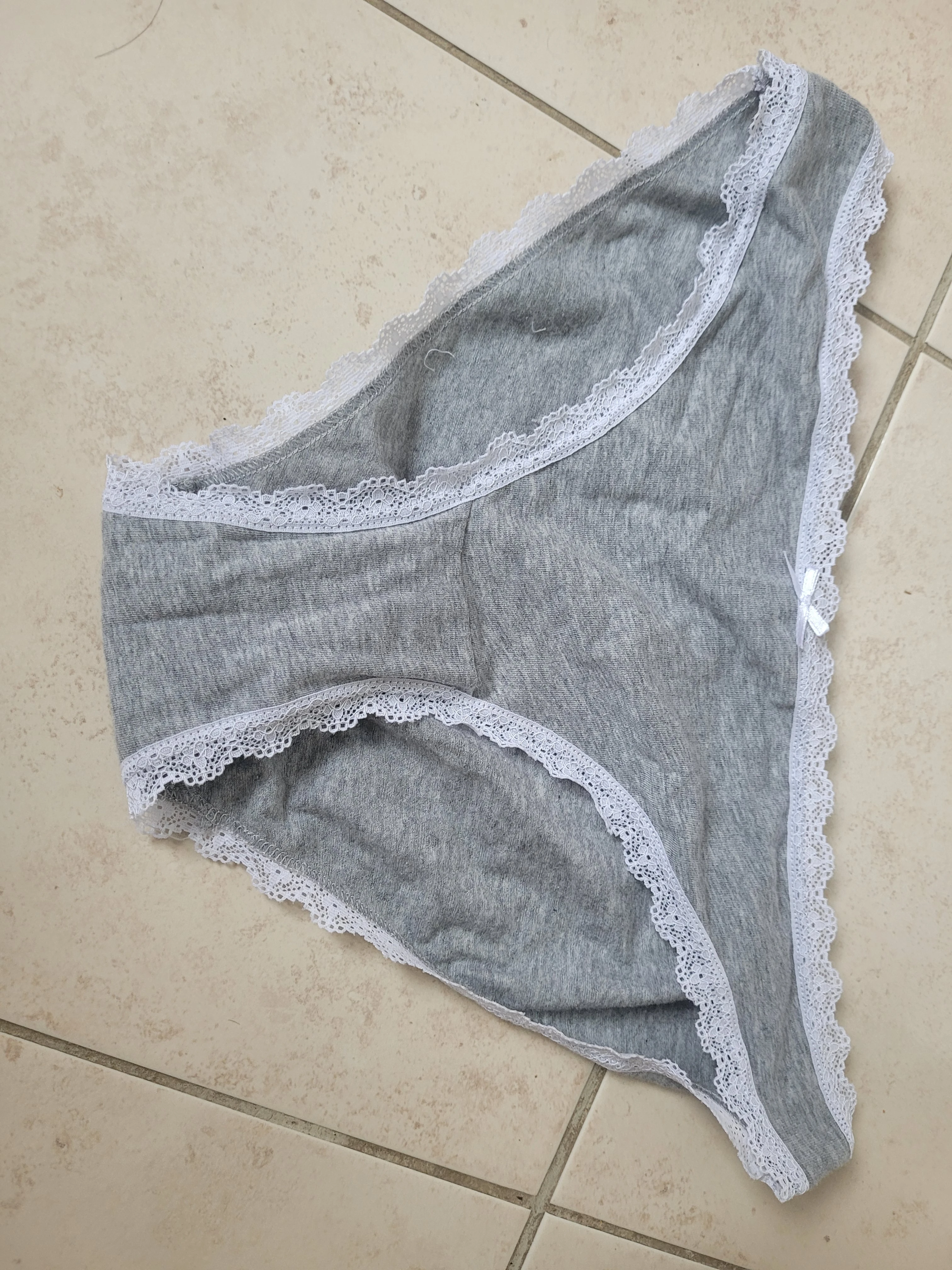 Photo de Culotte sale du 2 avril