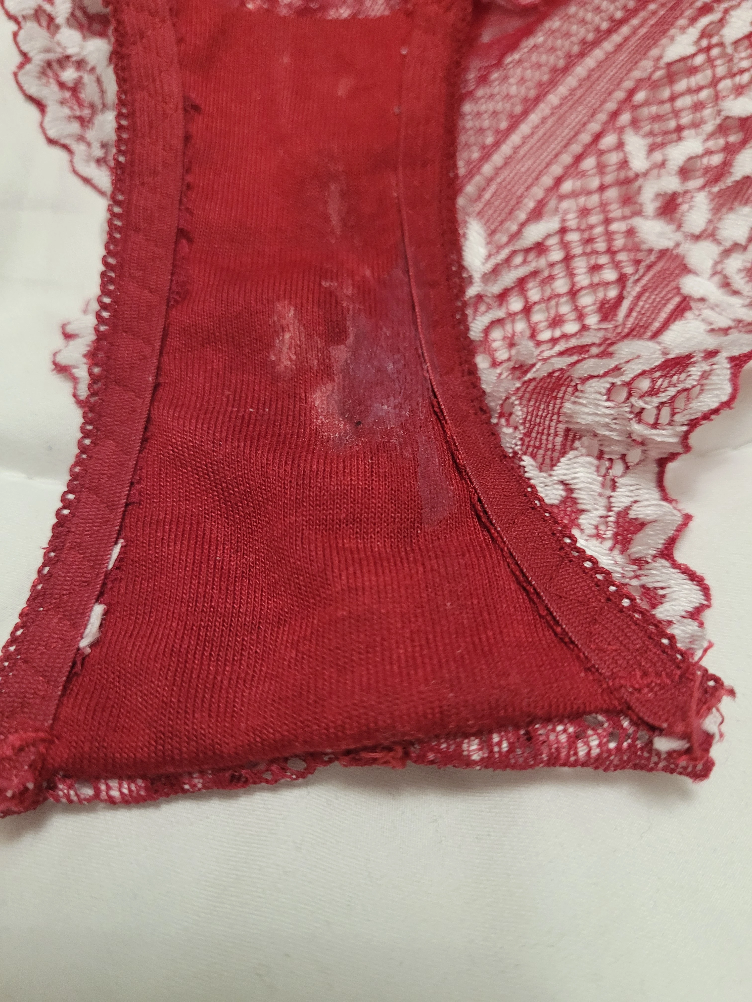 Photo de Culotte sale et transpirante du 6 janvier