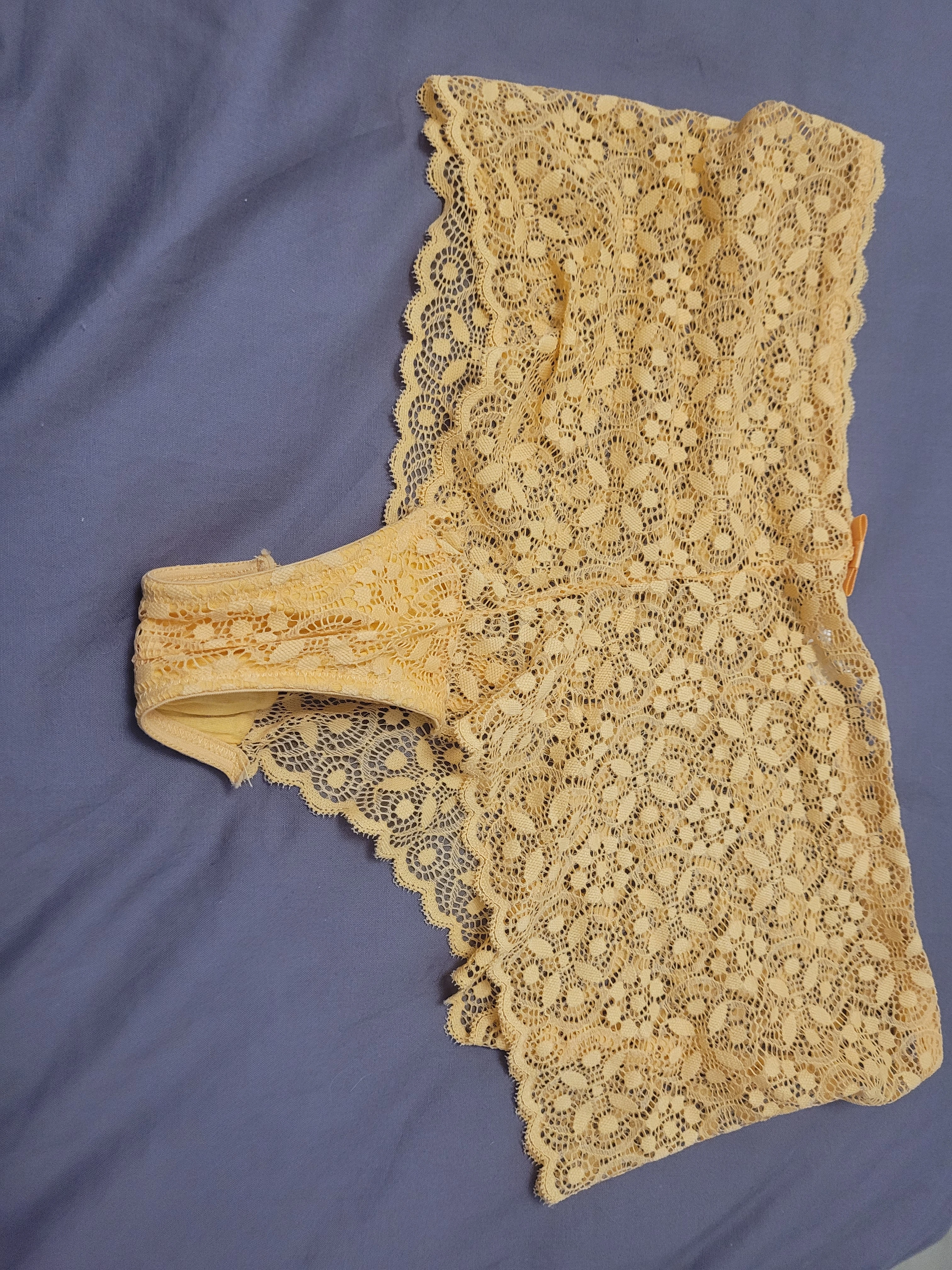 Photo de Culotte sale et vibromasseur… 3 janvier