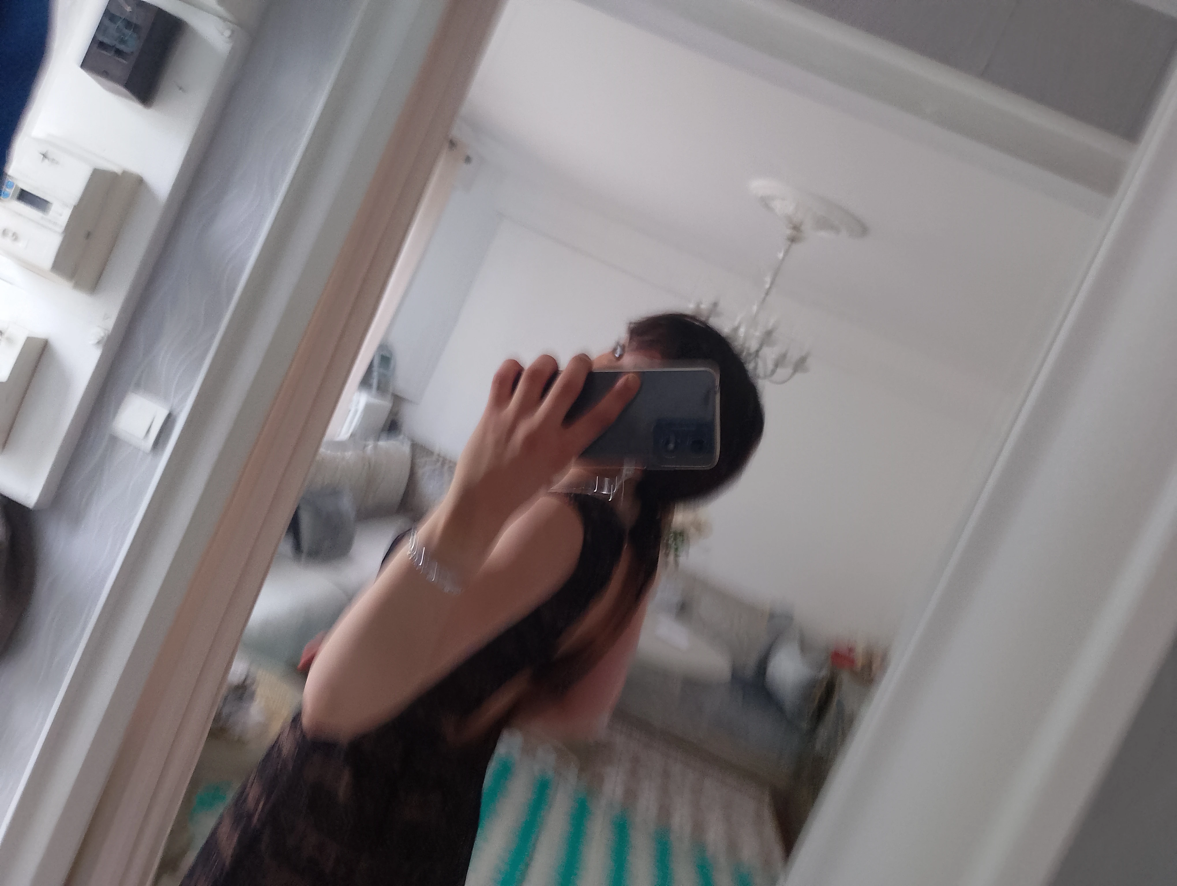 /6846d83ba4cc8.webp