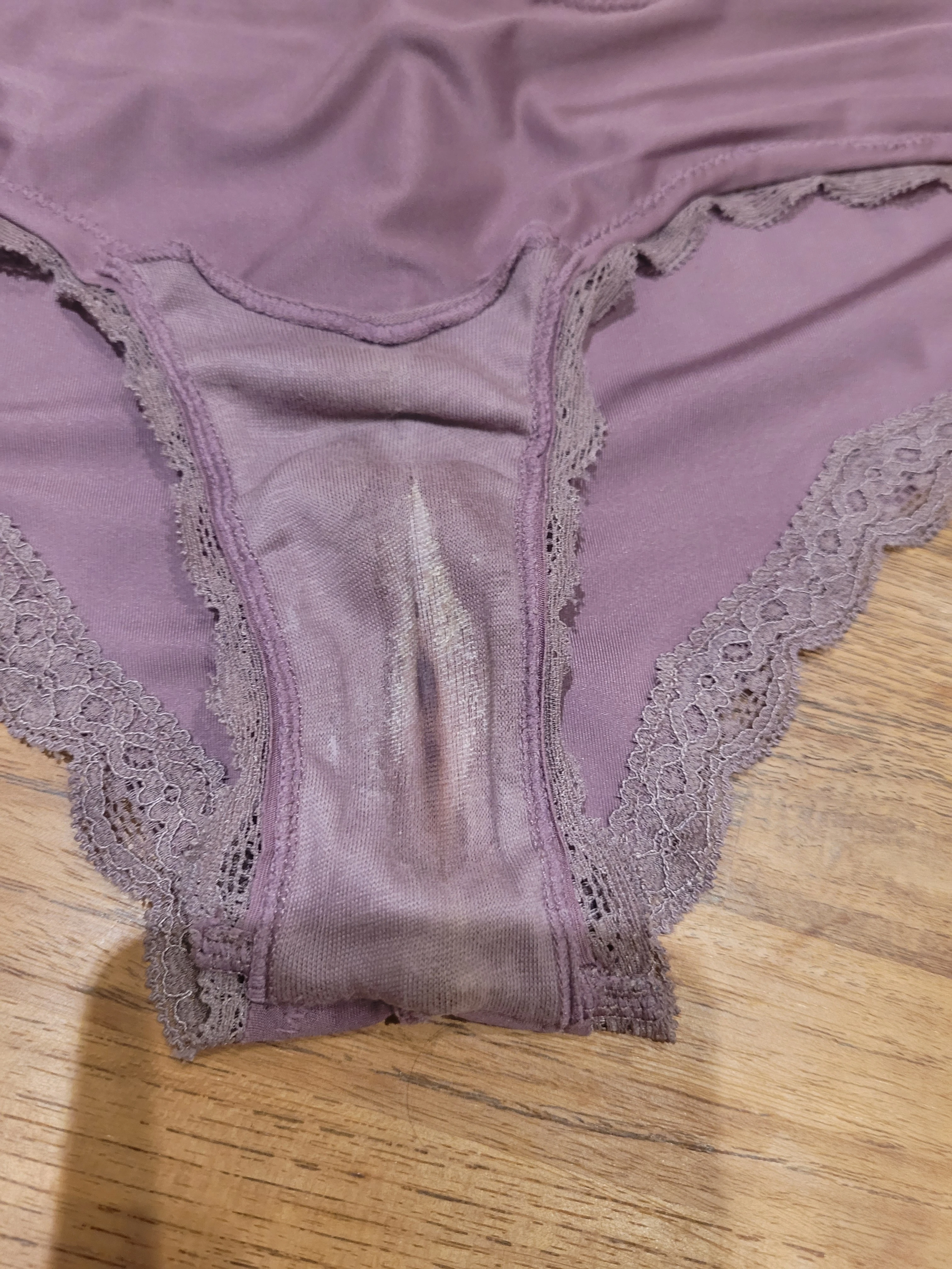 Photo de Culotte sale sans douche ! 30 octobre