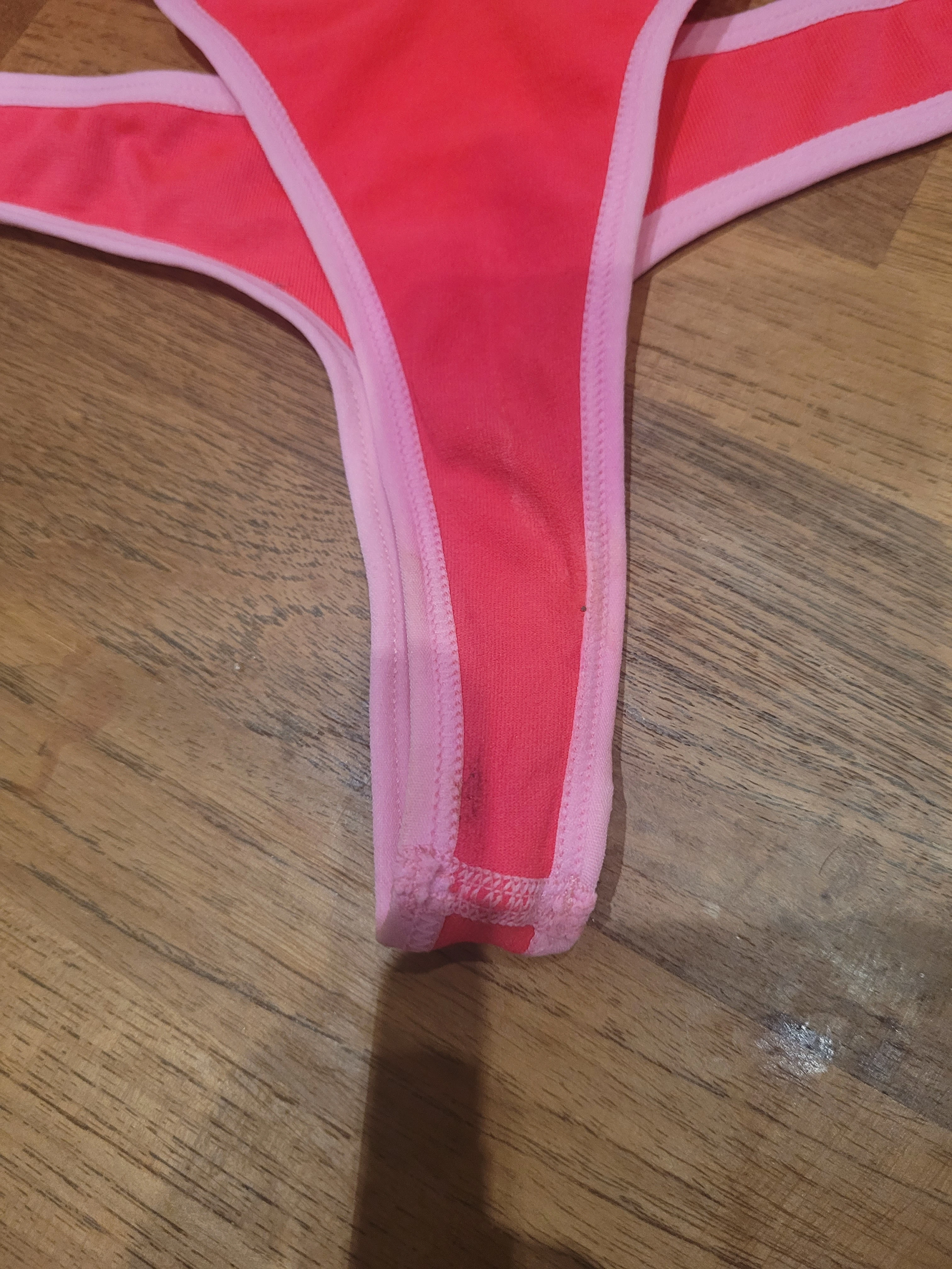 Photo de Culotte sale acide et sportive – 28 octobre