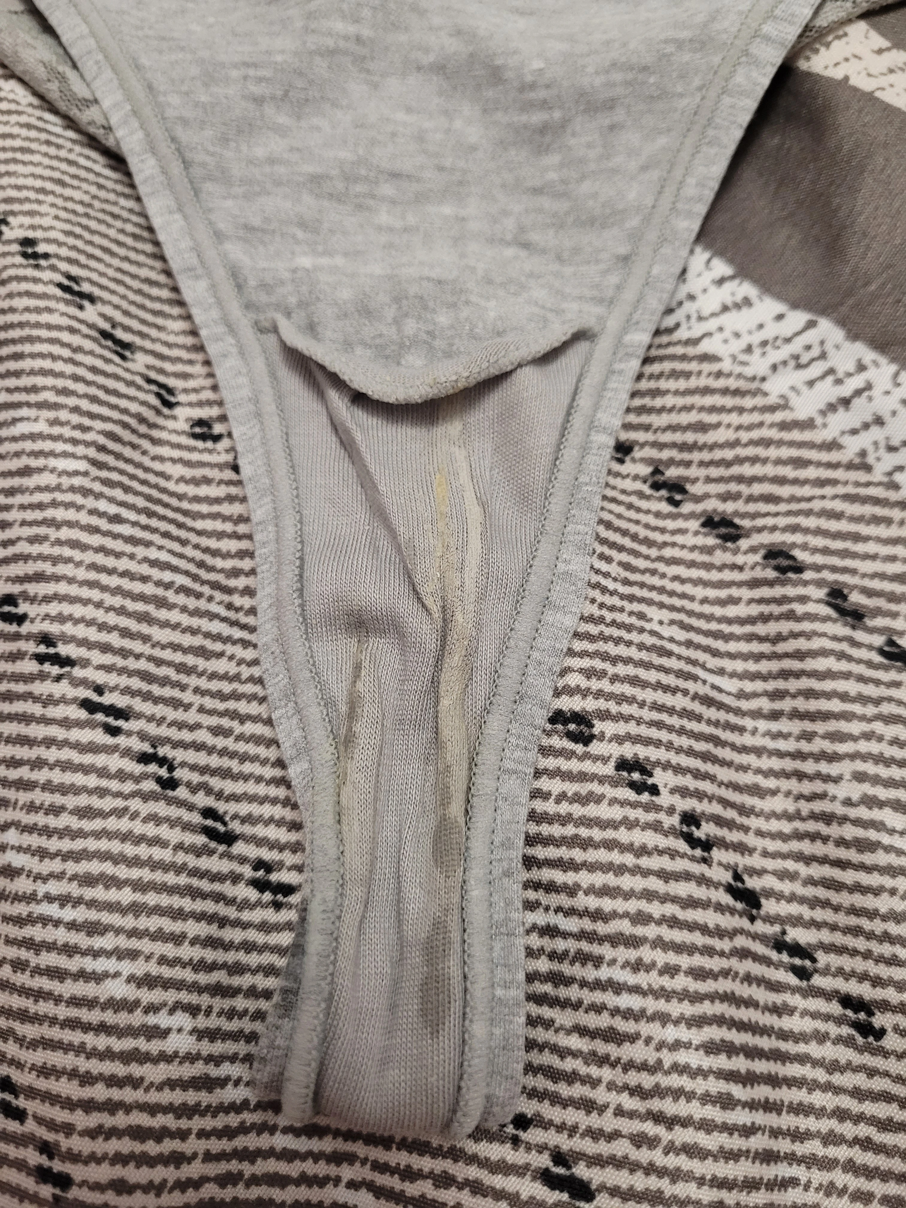 Photo de Culotte sale et plan à 3 – 26...