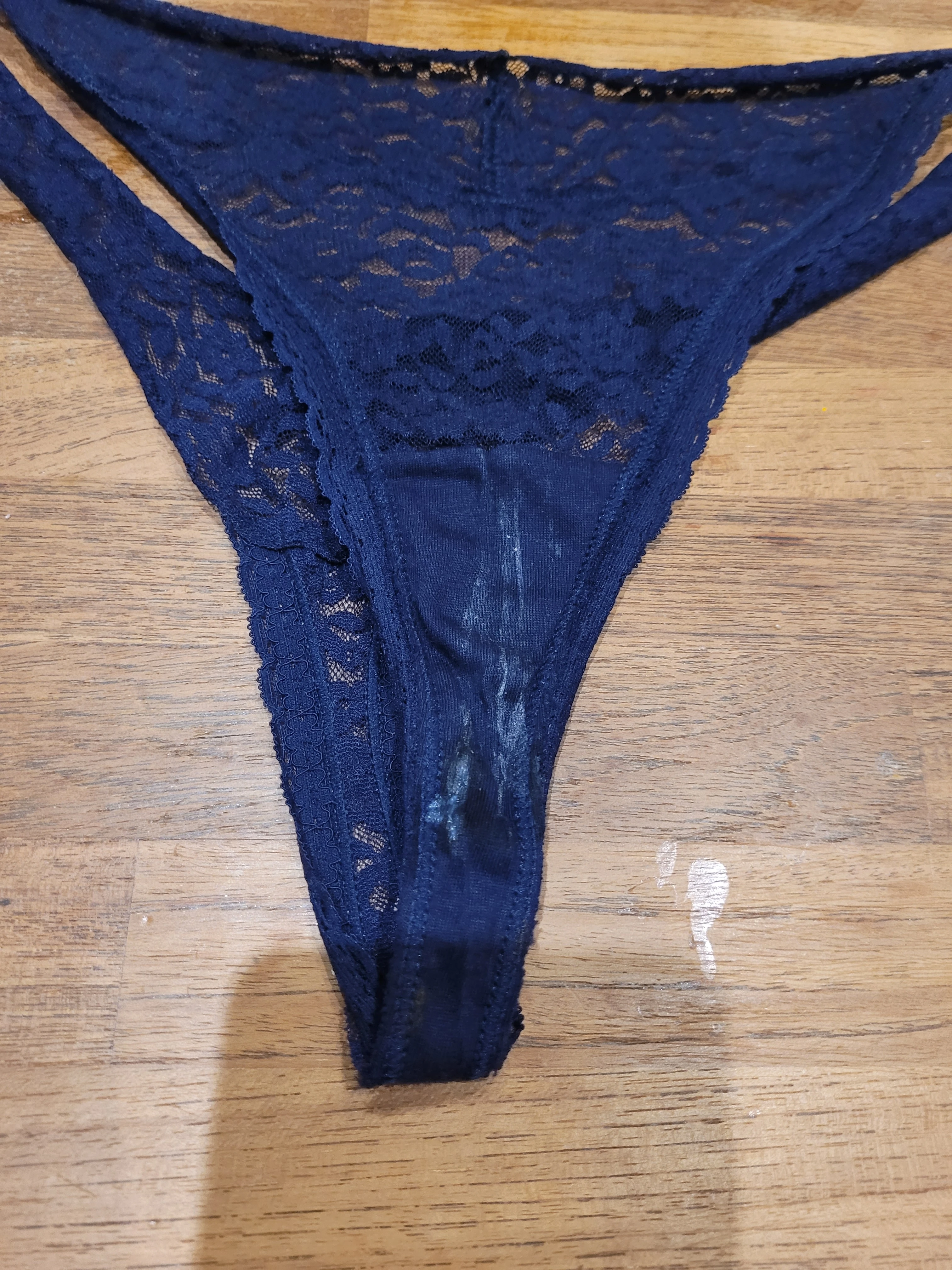 Photo de Culotte sale et masturbation – 22 octobre