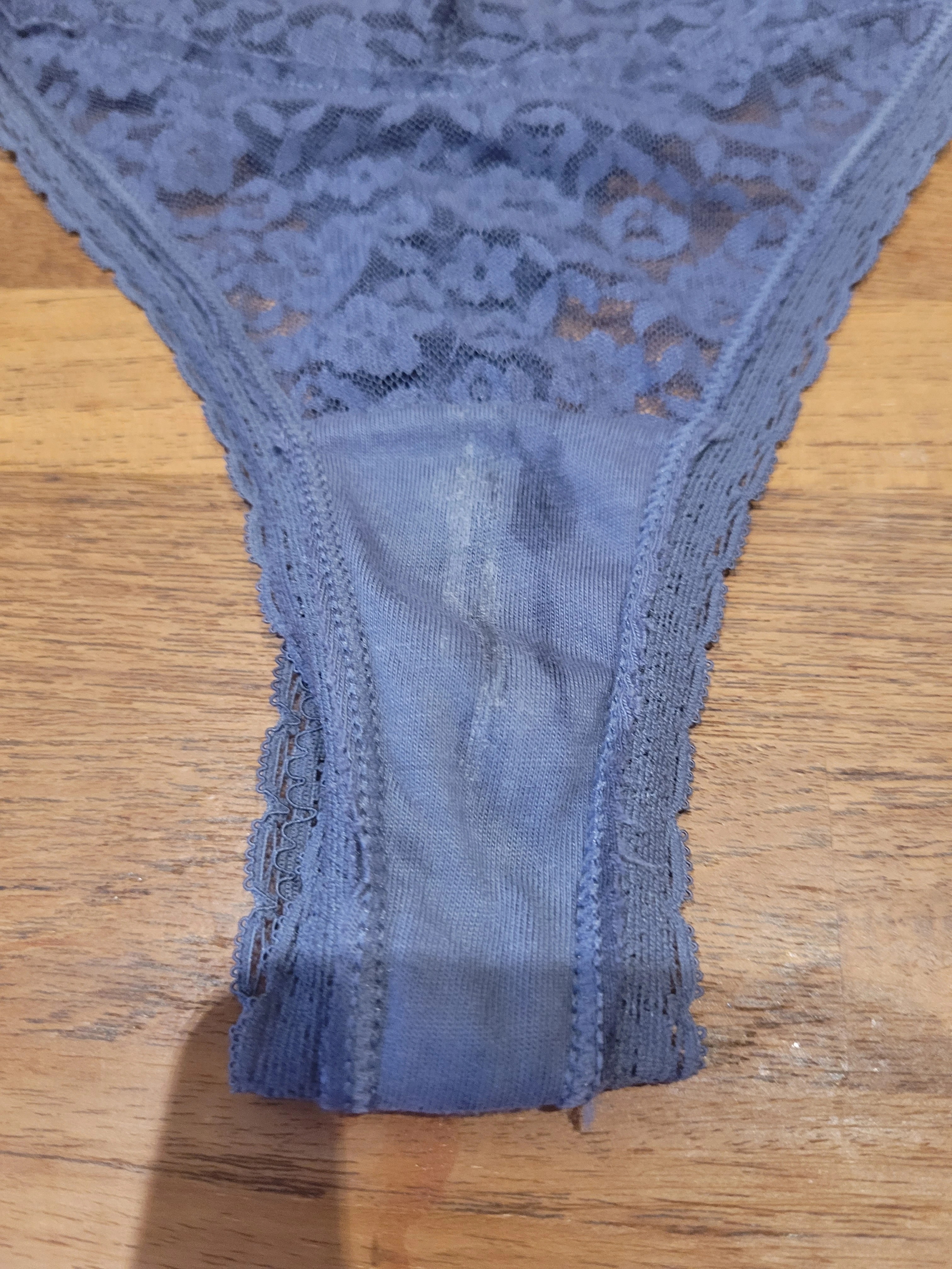 Photo de Culotte sale en vacances érotiques LA DERNIÈRE 21...