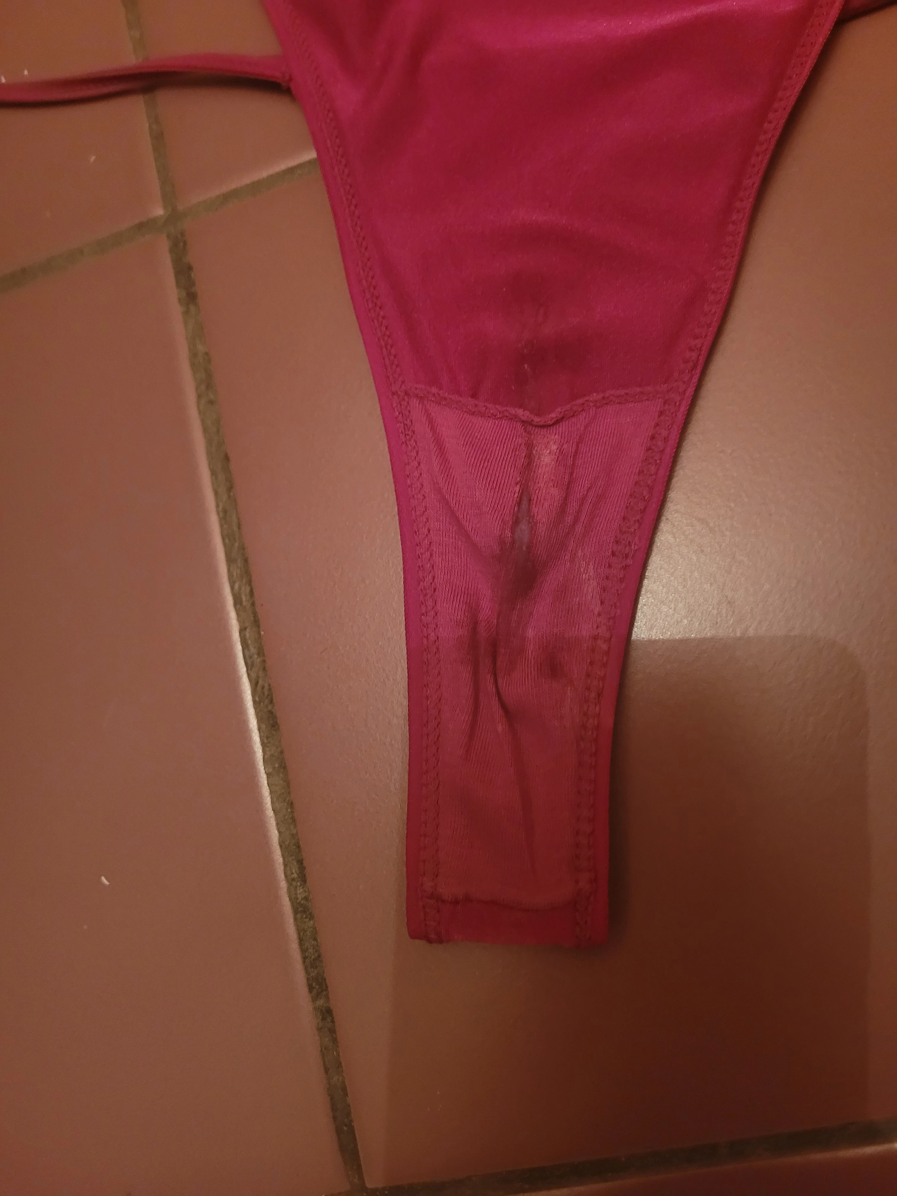 Photo de Culotte string sale du 9 août !