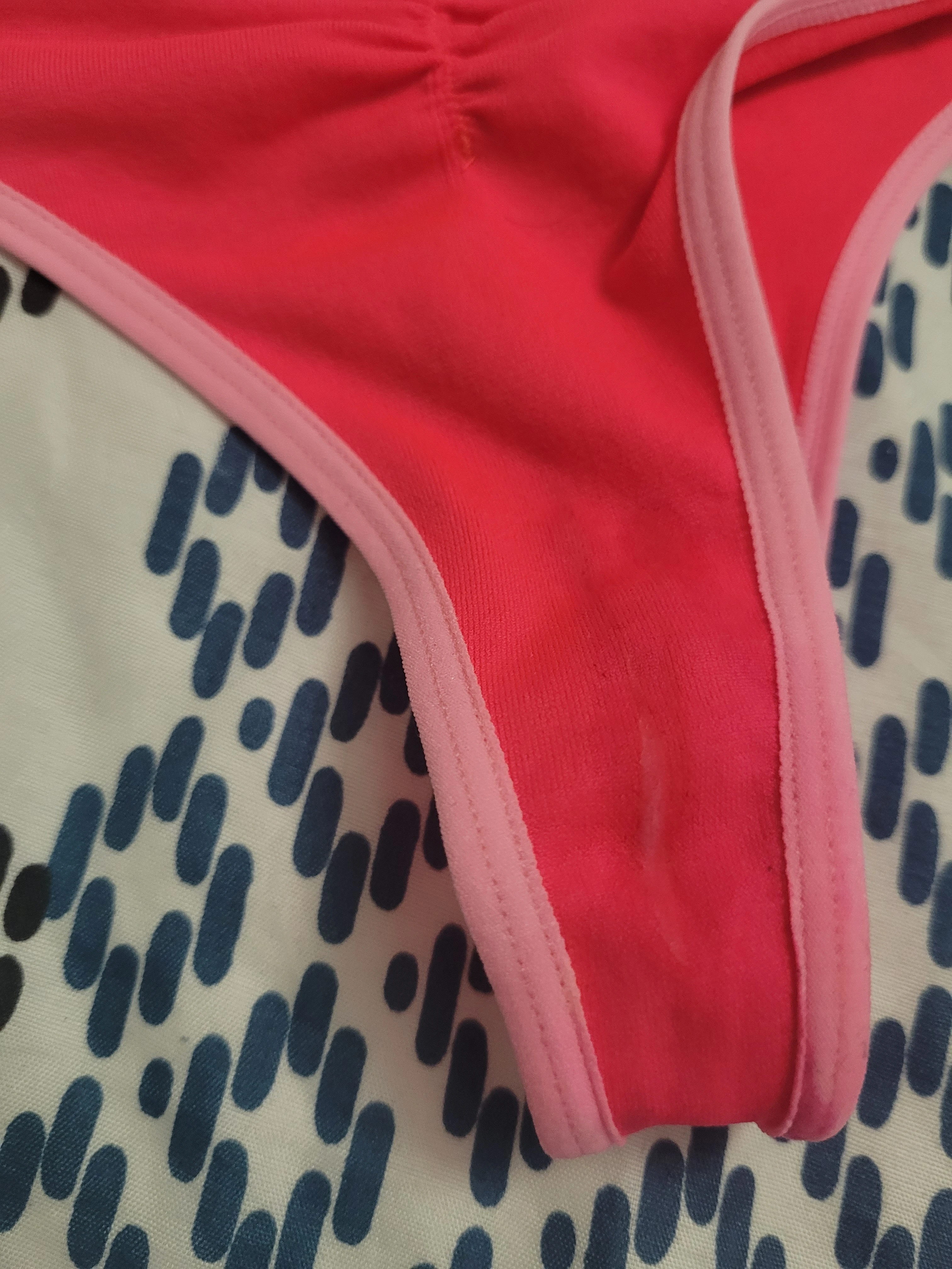 Photo de Culotte tanga sale aux jeux olympiques !
